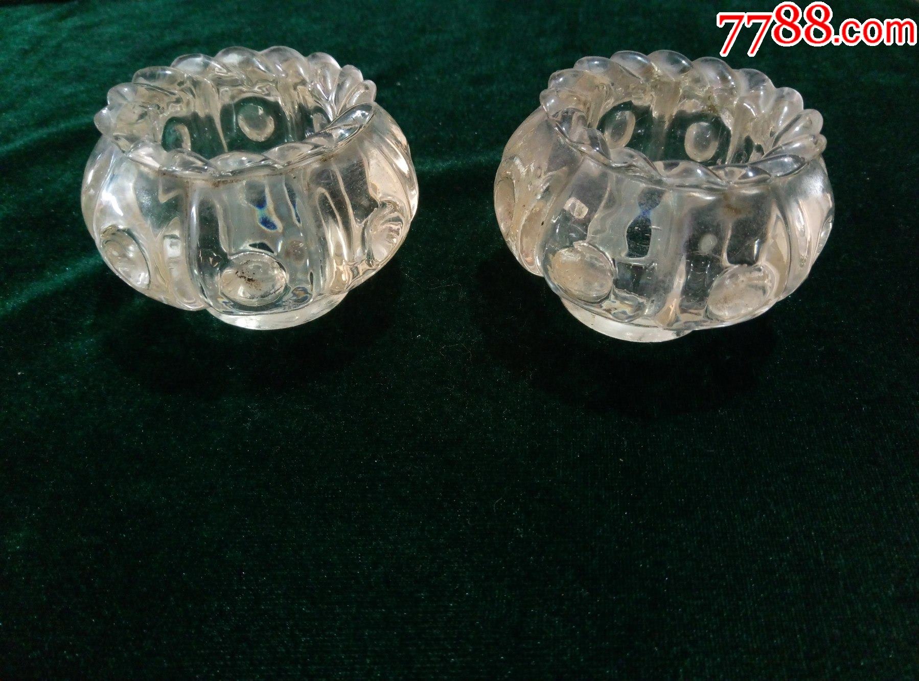 满洲国琉璃灯笼摆件一对30元