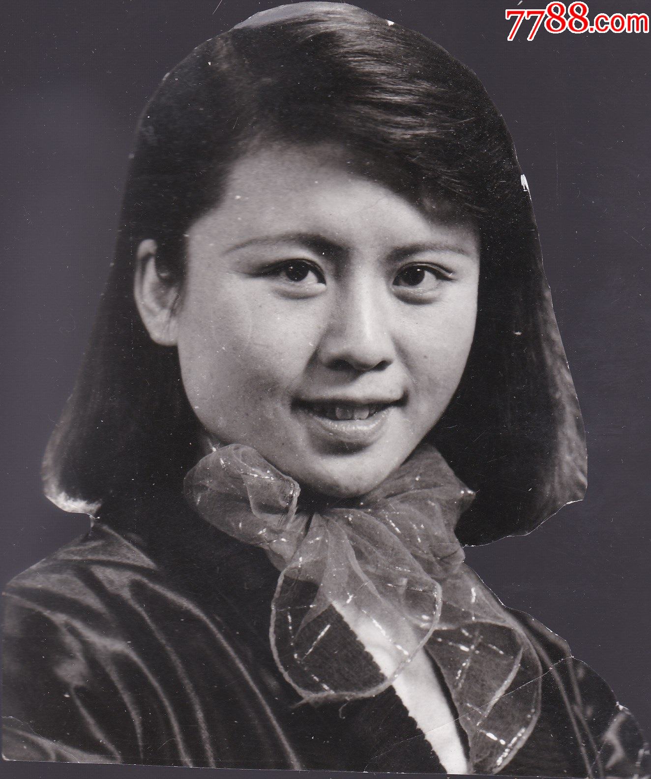 80年代农村女孩的纱巾图片