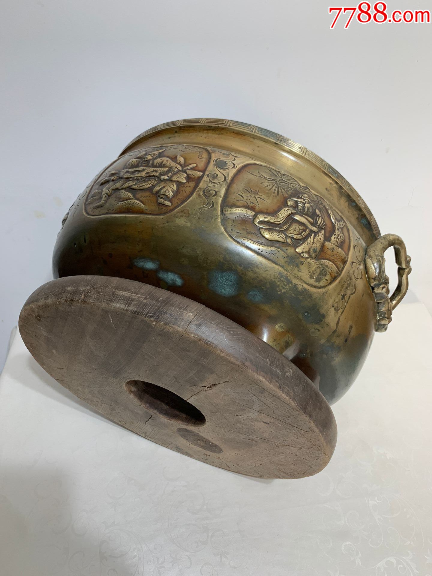 民国日产高浮雕人物故事铜火钵_铜炉_第11张_7788陶器收藏