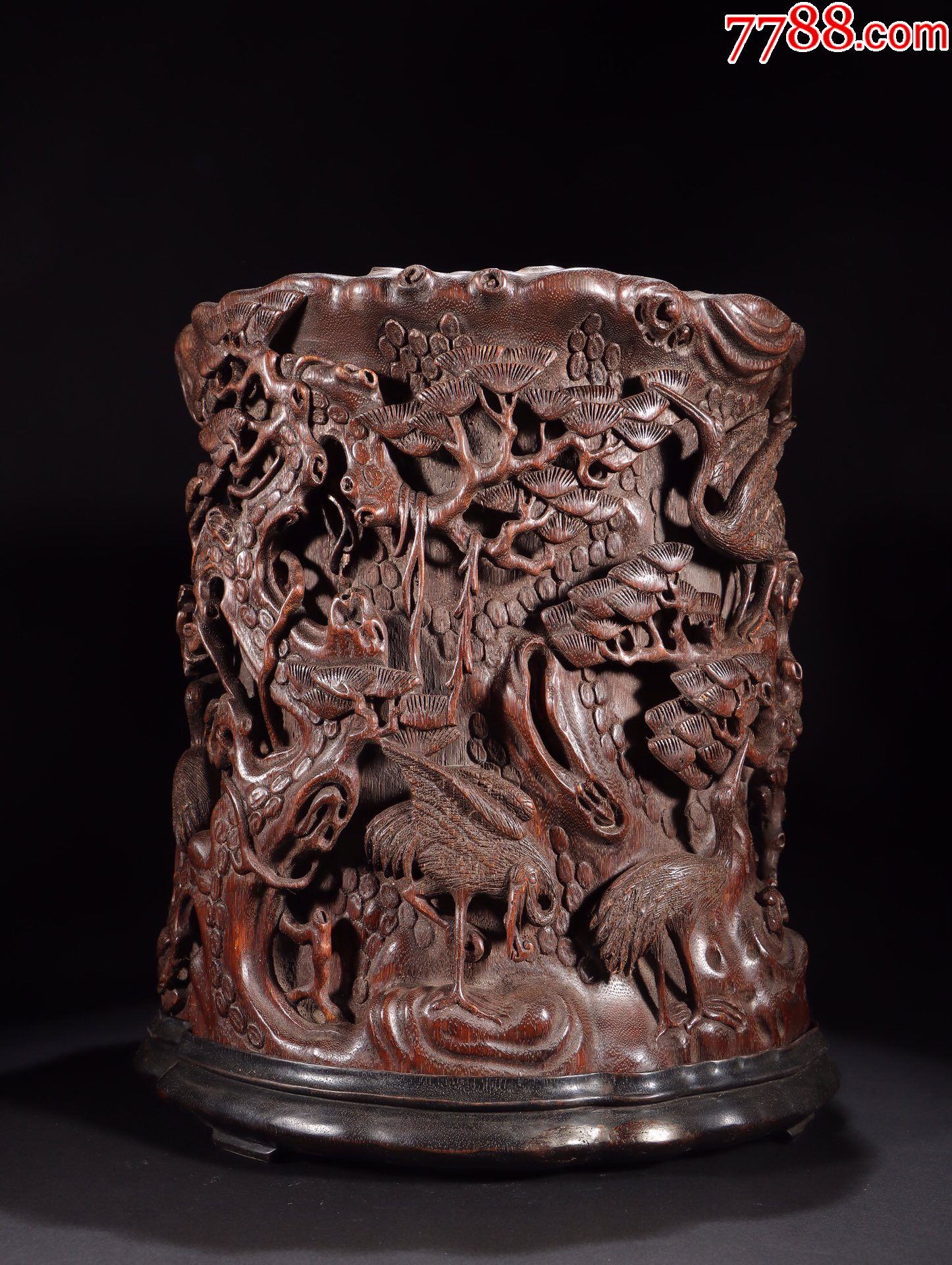 老沉香松鹤图文房笔筒