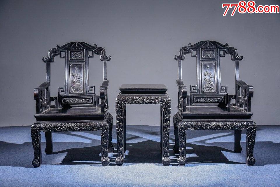 旧藏小叶紫檀精雕荷花太师椅