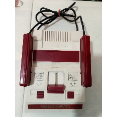 90年代好品任天堂電子遊戲機2