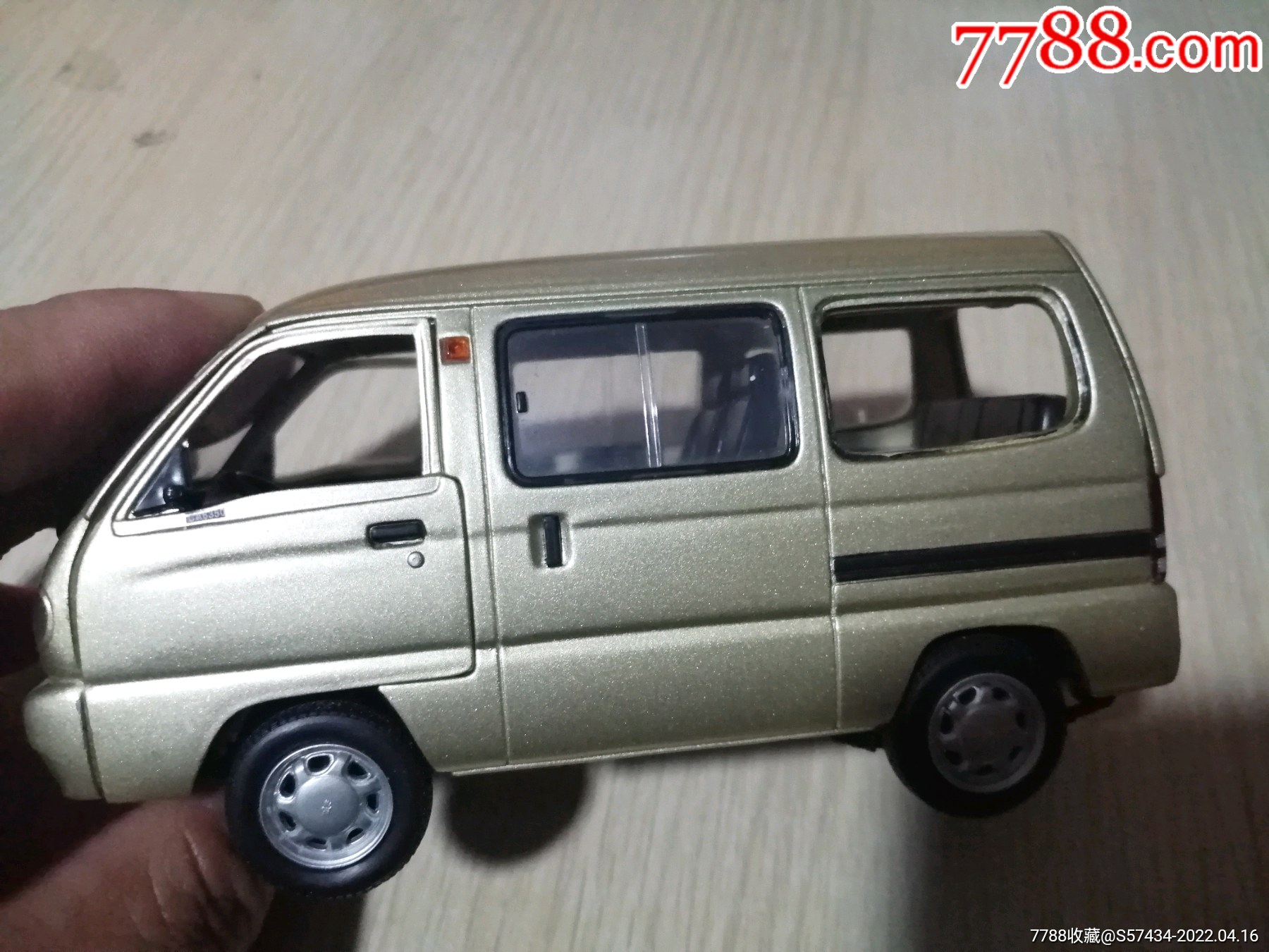 中国一汽吉轻厂佳宝面包车车模_轿车/赛车模型_图片鉴赏_收藏价值