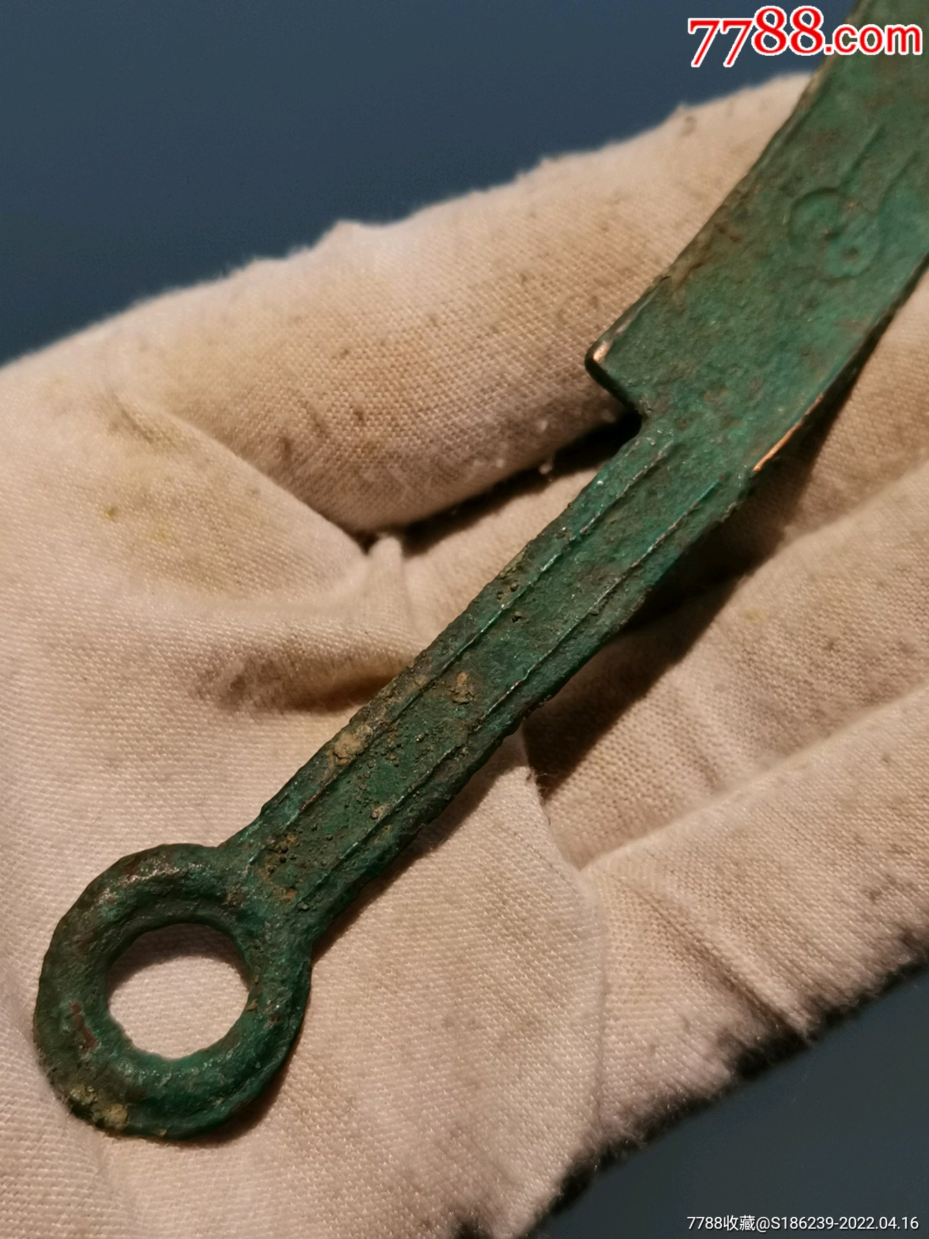 乡下收的铜刀币钱币古钱币刀币先秦刀币带铭文铜质刀币规格15221