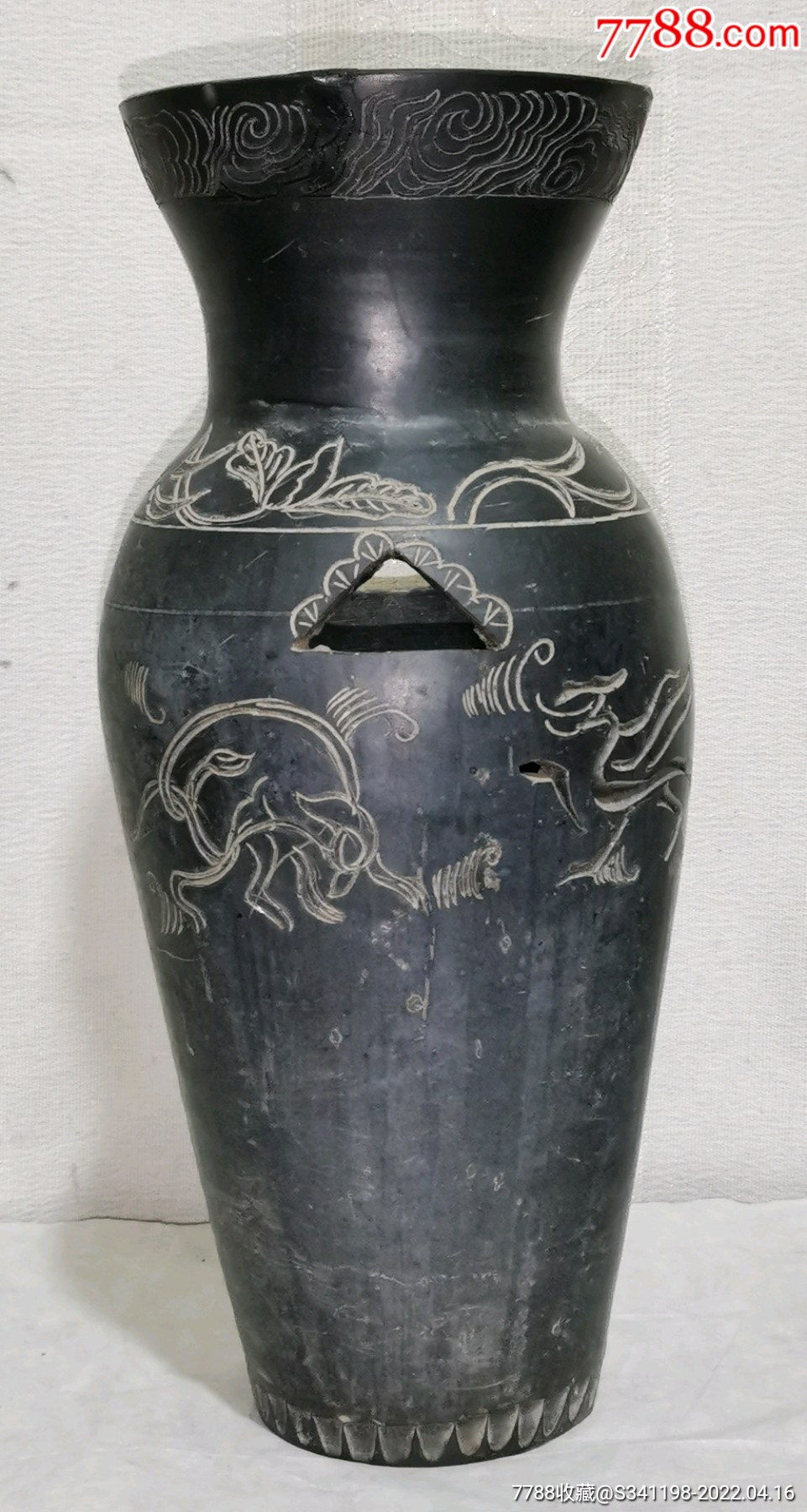 60年代黑陶花瓶