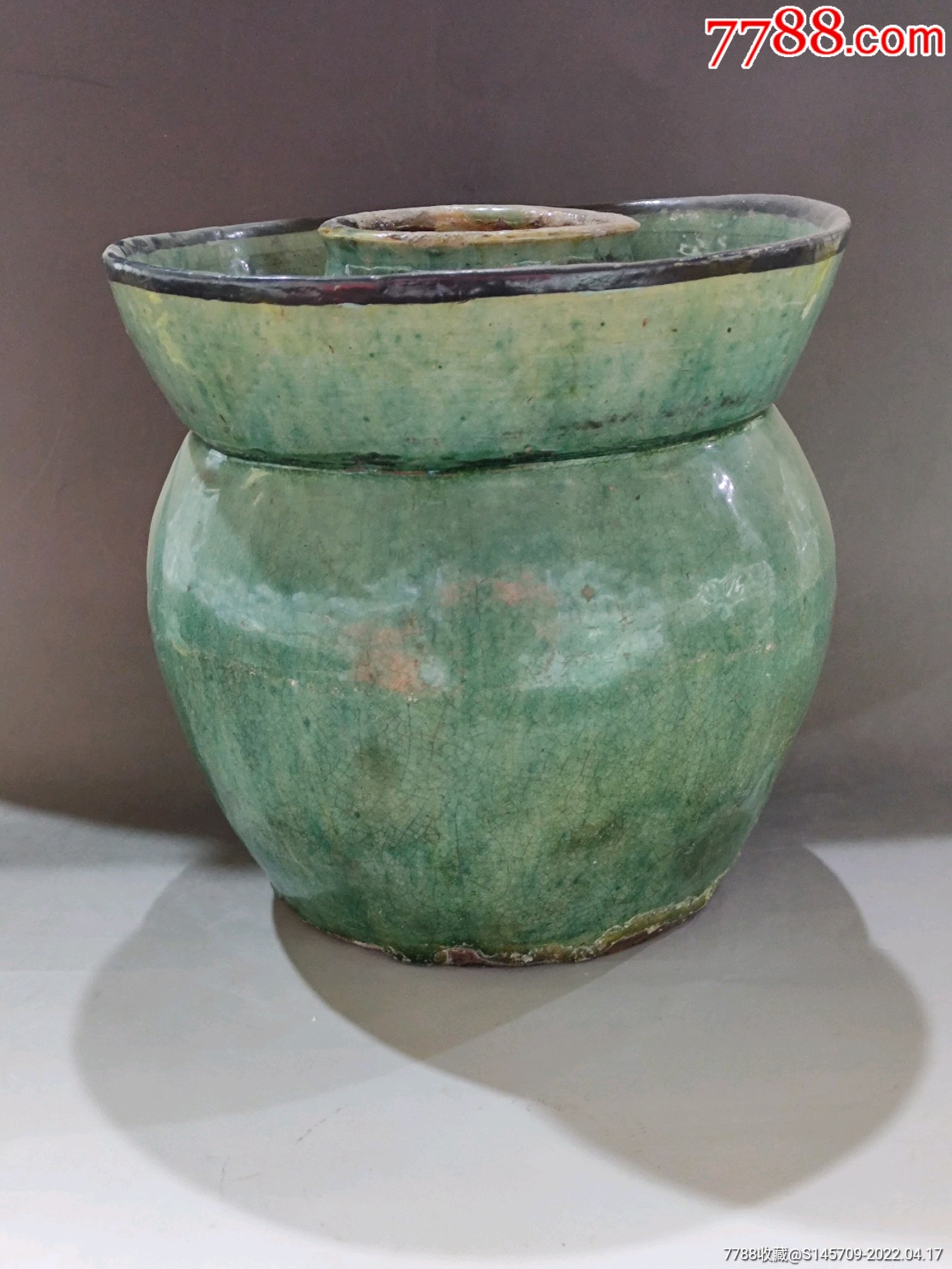 民国绿釉罐喜欢的朋友不要错过细节如图