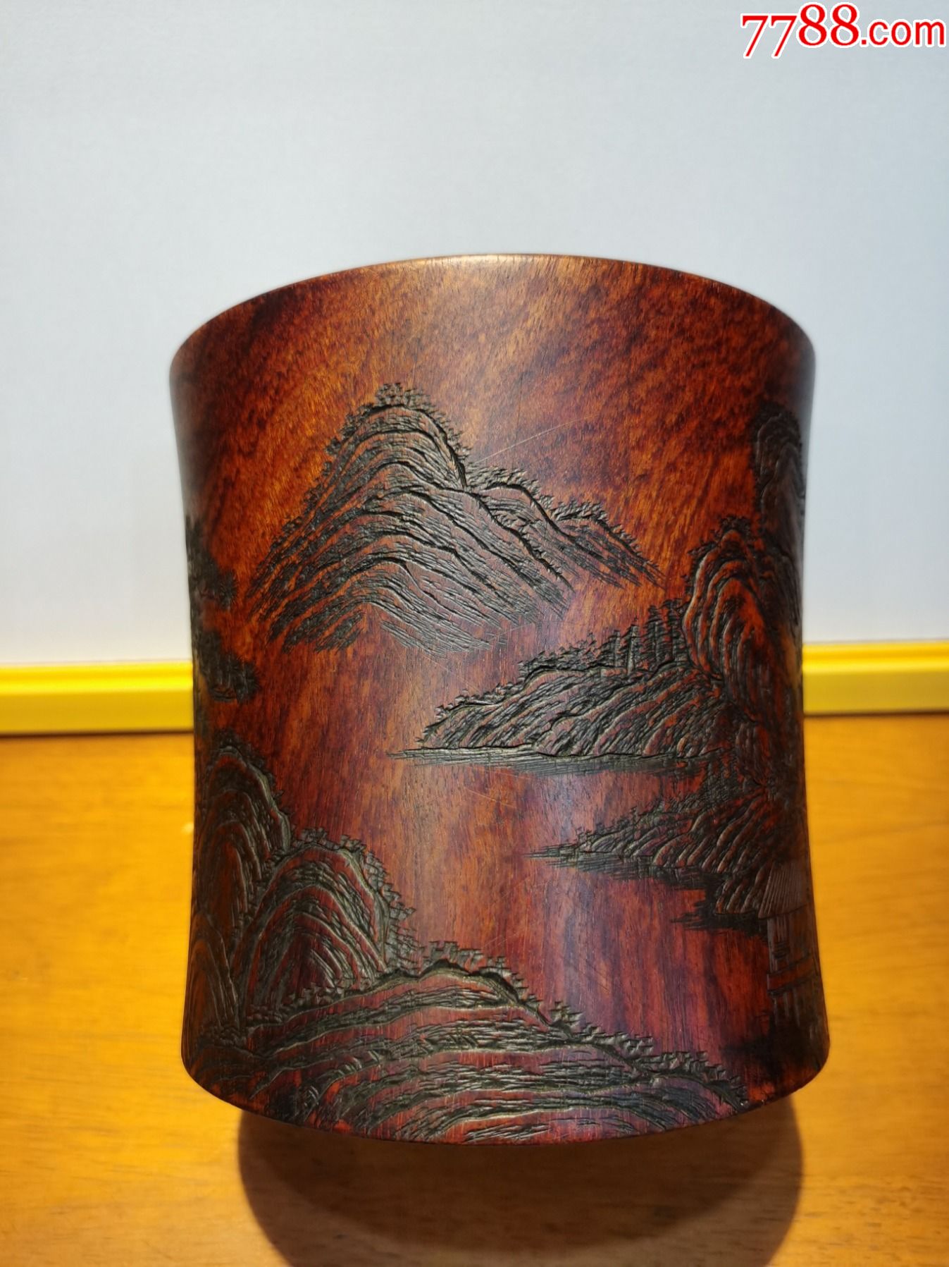 文房雅玩清代黄花梨风雨归舟图老笔筒