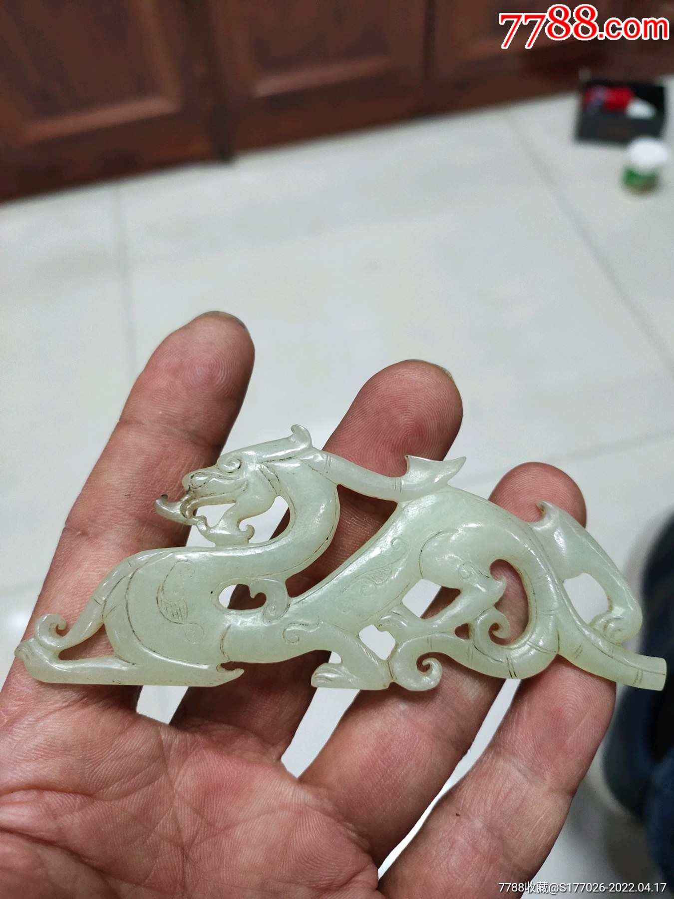 老和田玉游龙玉佩