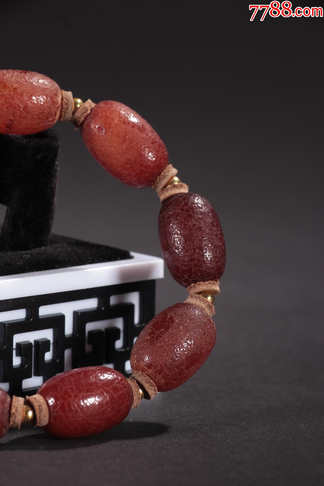 蜜蜡开片桶珠手串