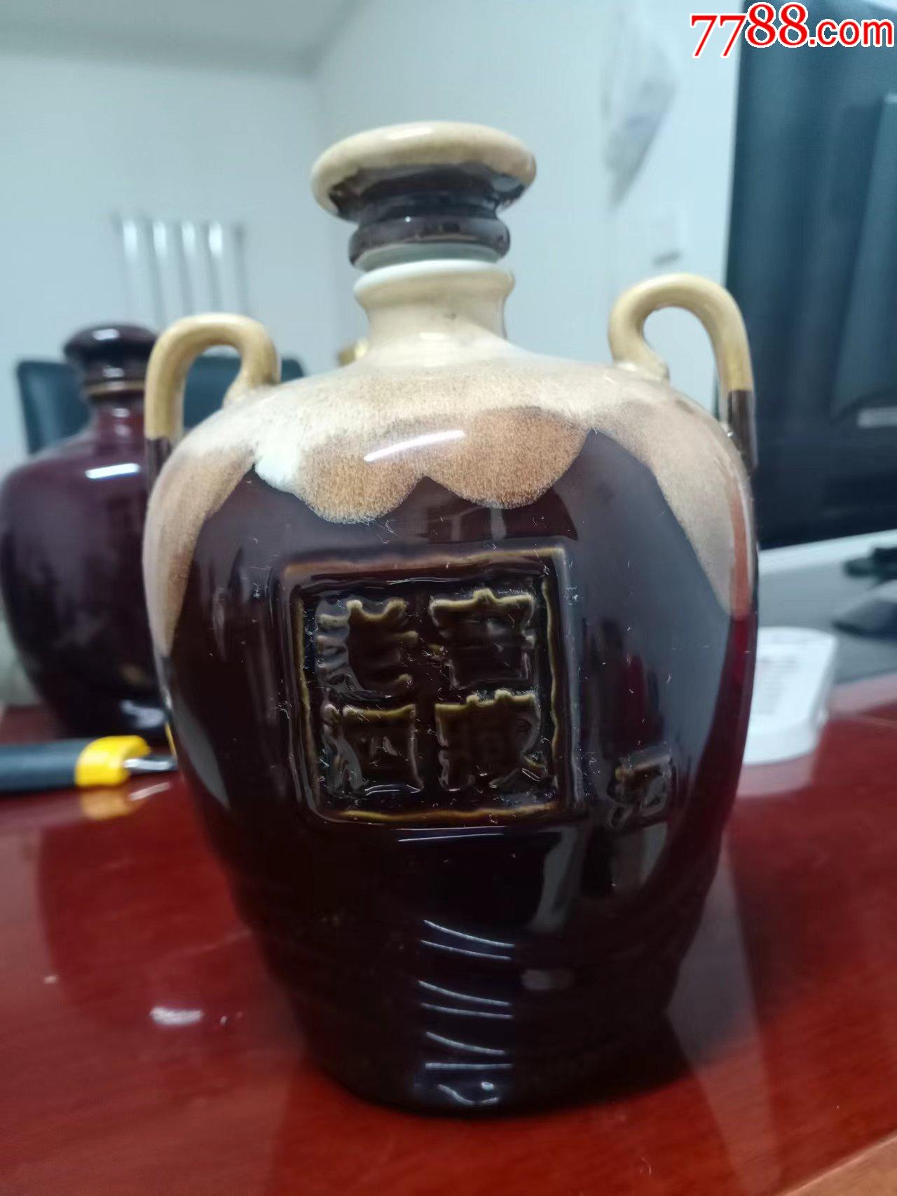 四川窖藏老酒酒瓶