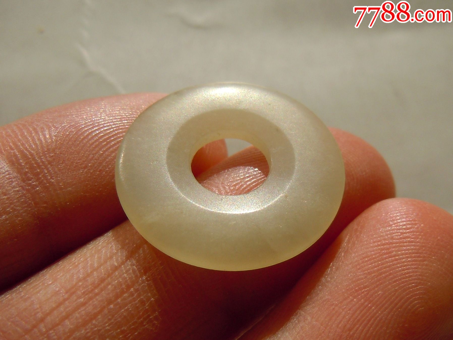 和田玉老平安扣