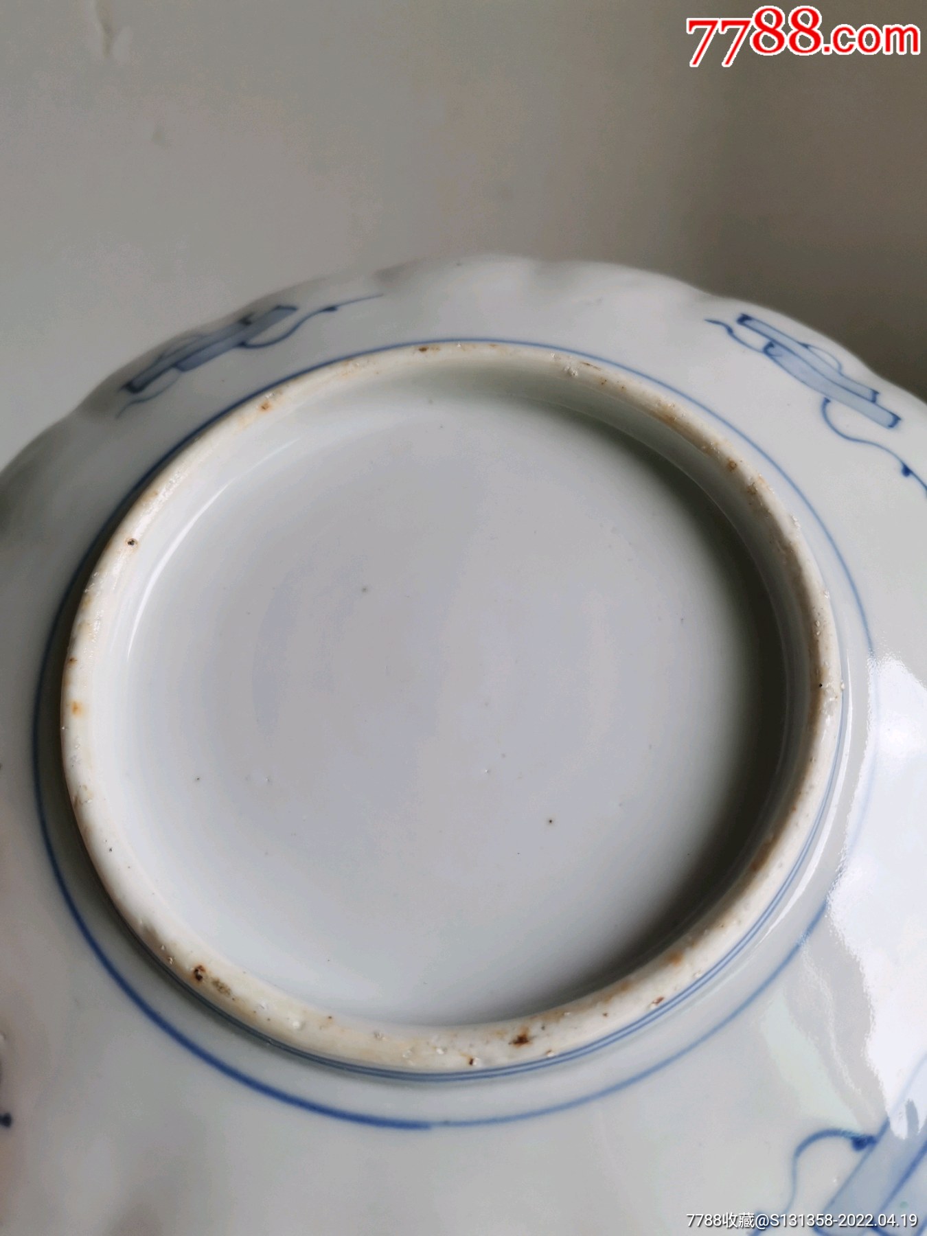 晚清青花五彩人物花口盘日本伊万里瓷全品