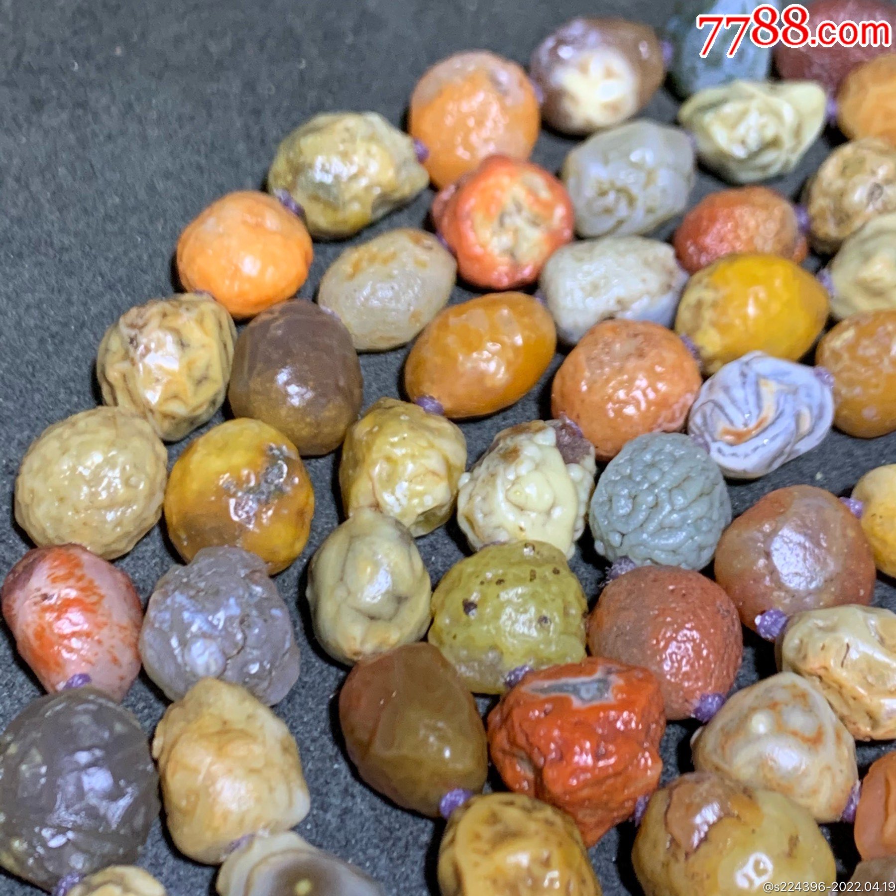 精美戈壁高圆度多彩筋脉玛瑙原石108项链一条