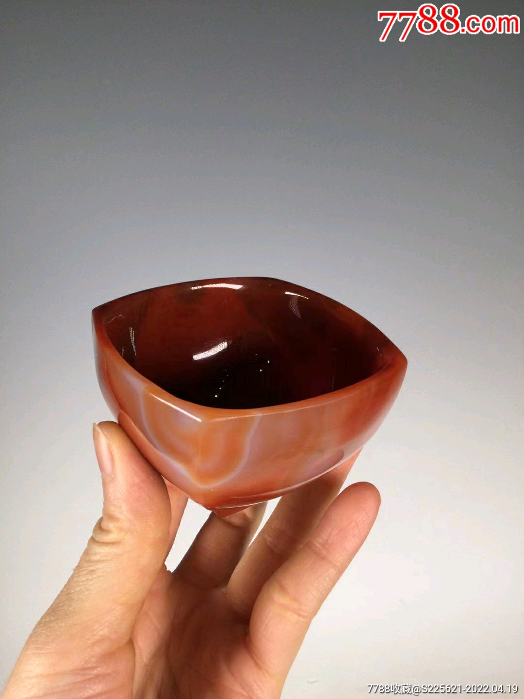 天然玛瑙雕刻方口型茶杯_价格1200元_第1张_7788收藏__收藏热线