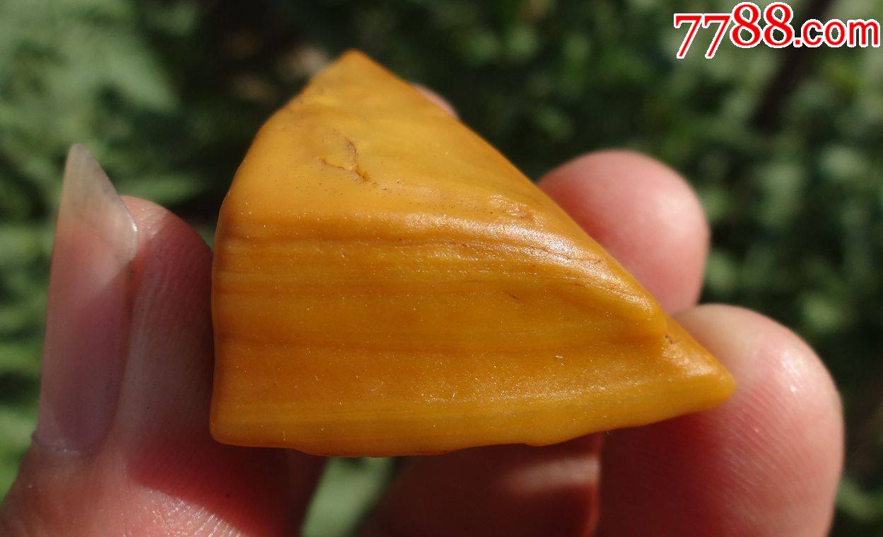 新疆沙漠漆原石1