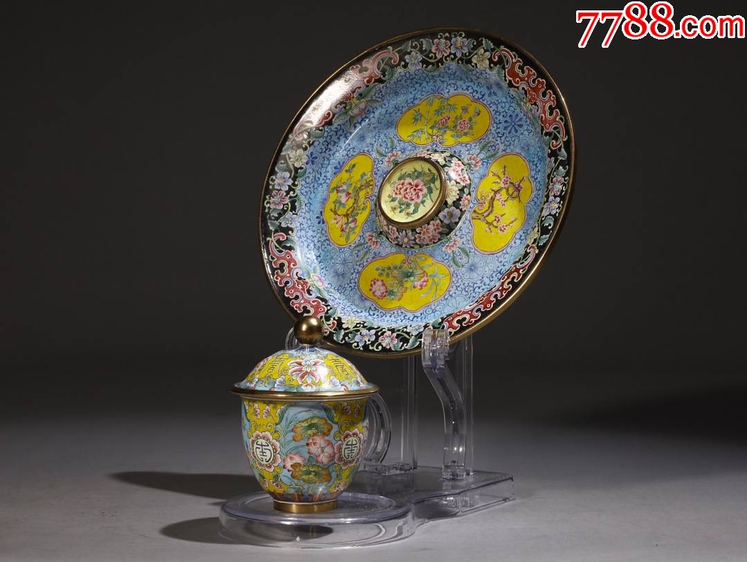 铜胎绘珐琅缠枝花卉纹杯盏一套