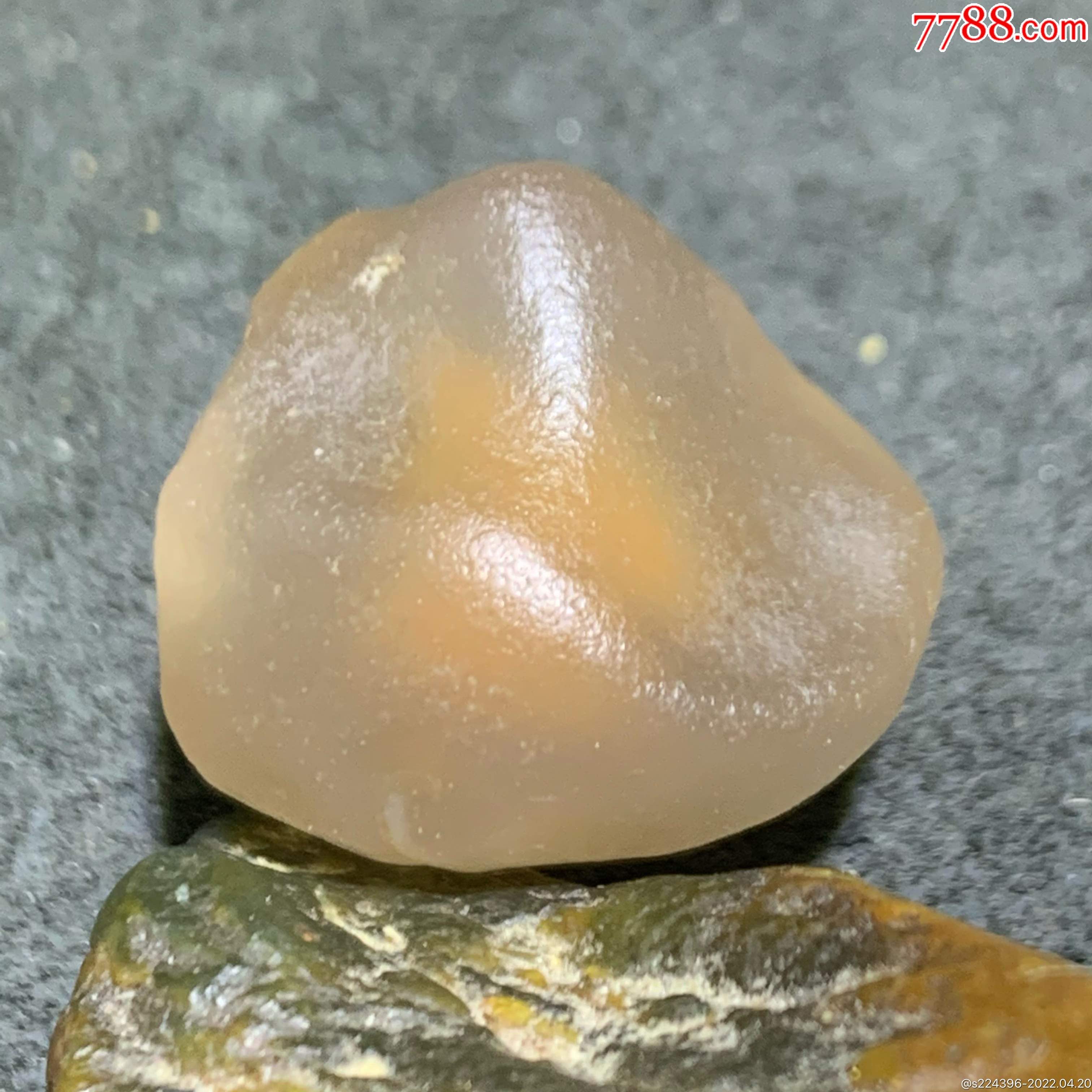 戈壁滩玛瑙原石品种图片