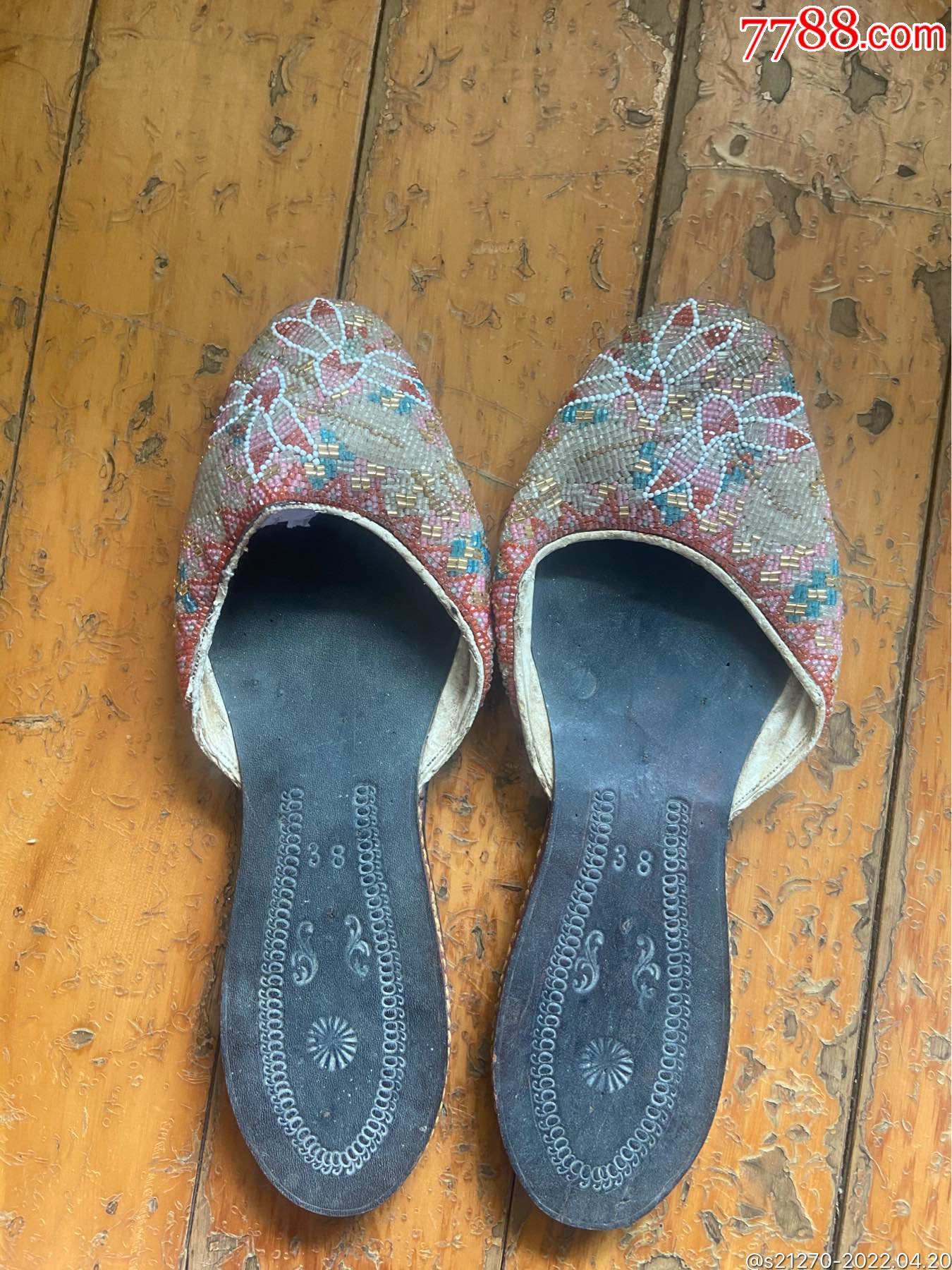 民国厦门特产珠绣拖一双