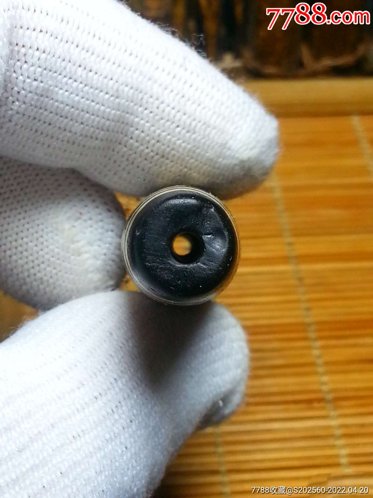 马蹄纹包浆十二眼大天珠36033