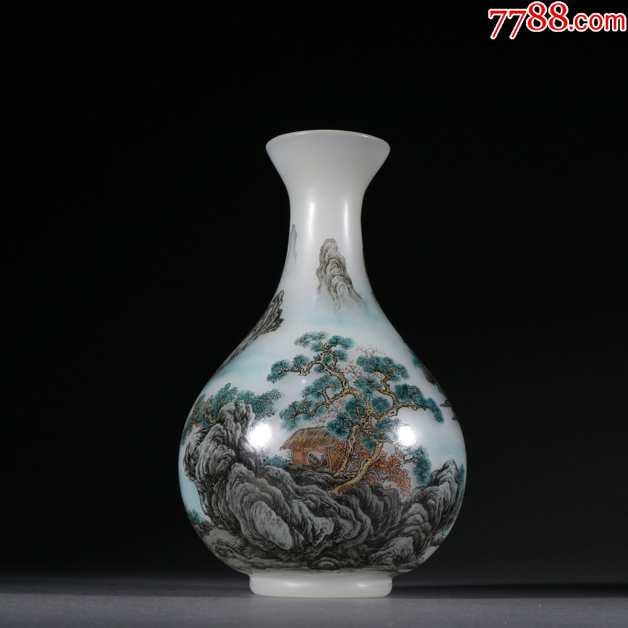 料胎彩绘山水意境玉壶春瓶