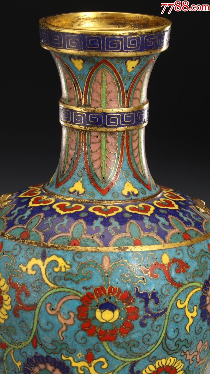 掐丝珐琅花卉纹双耳瓶