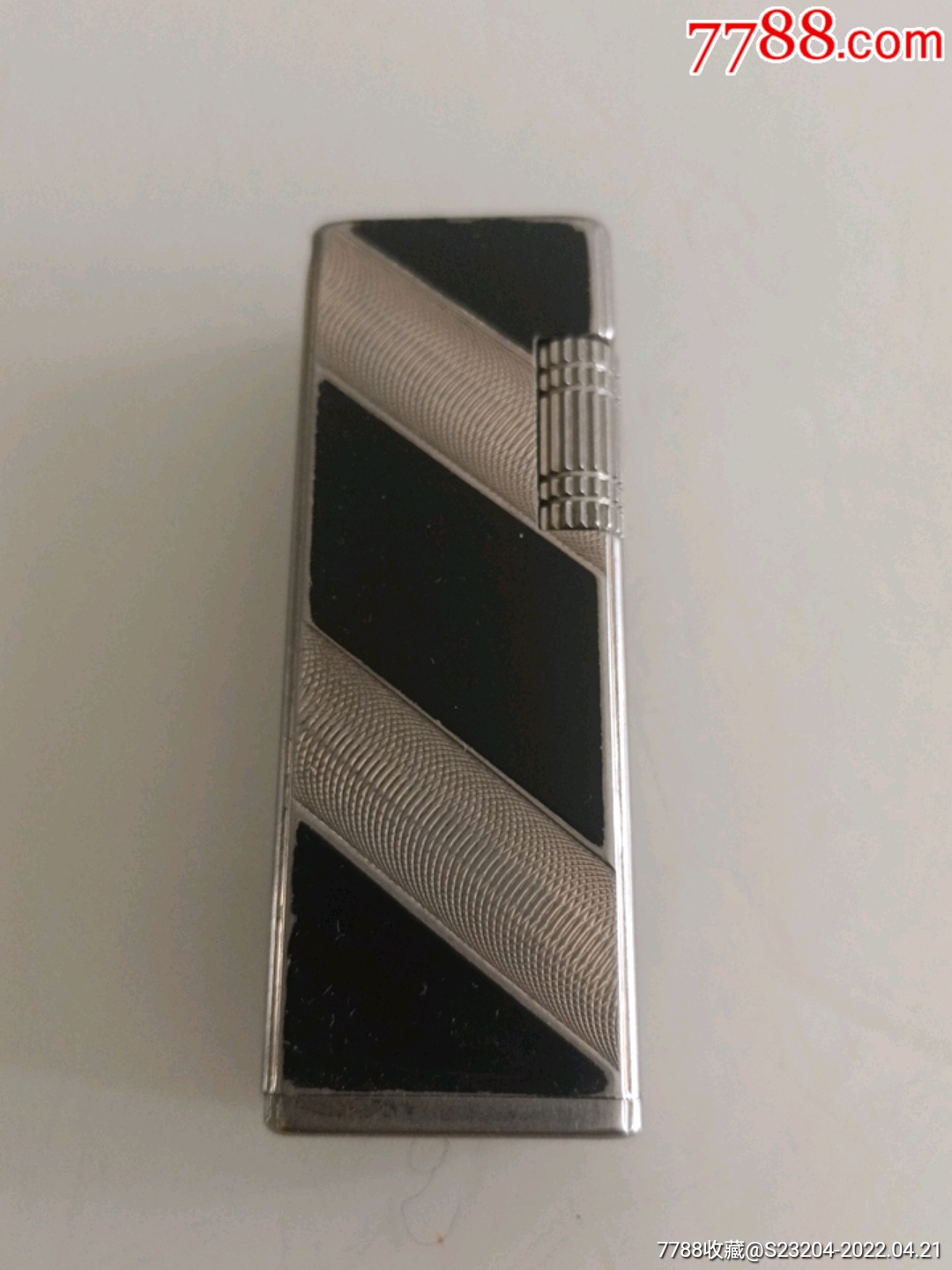 鳄鱼牌crocodile铜打火机