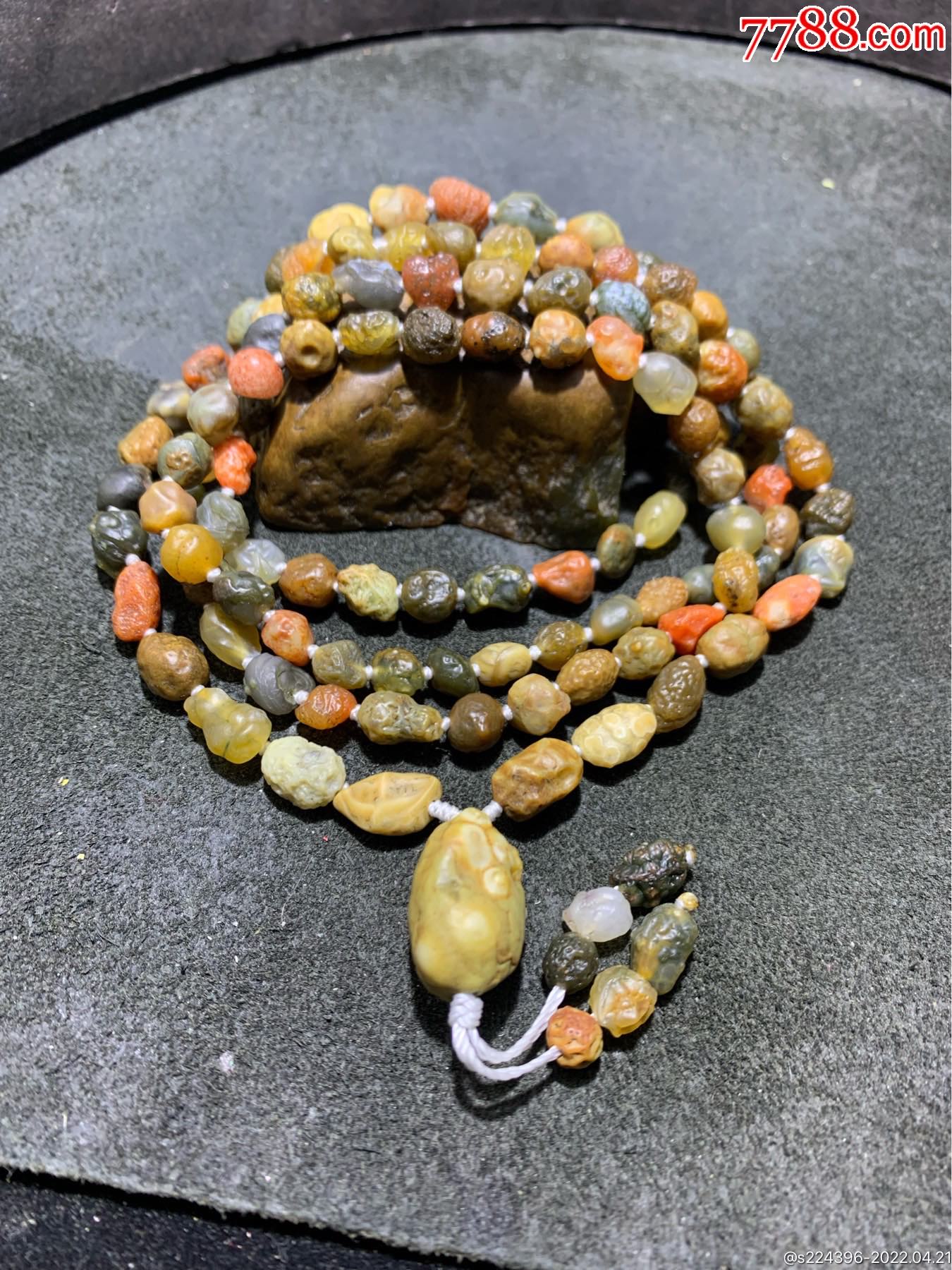 精美阿拉善戈壁筋脉玛瑙原石项链一条
