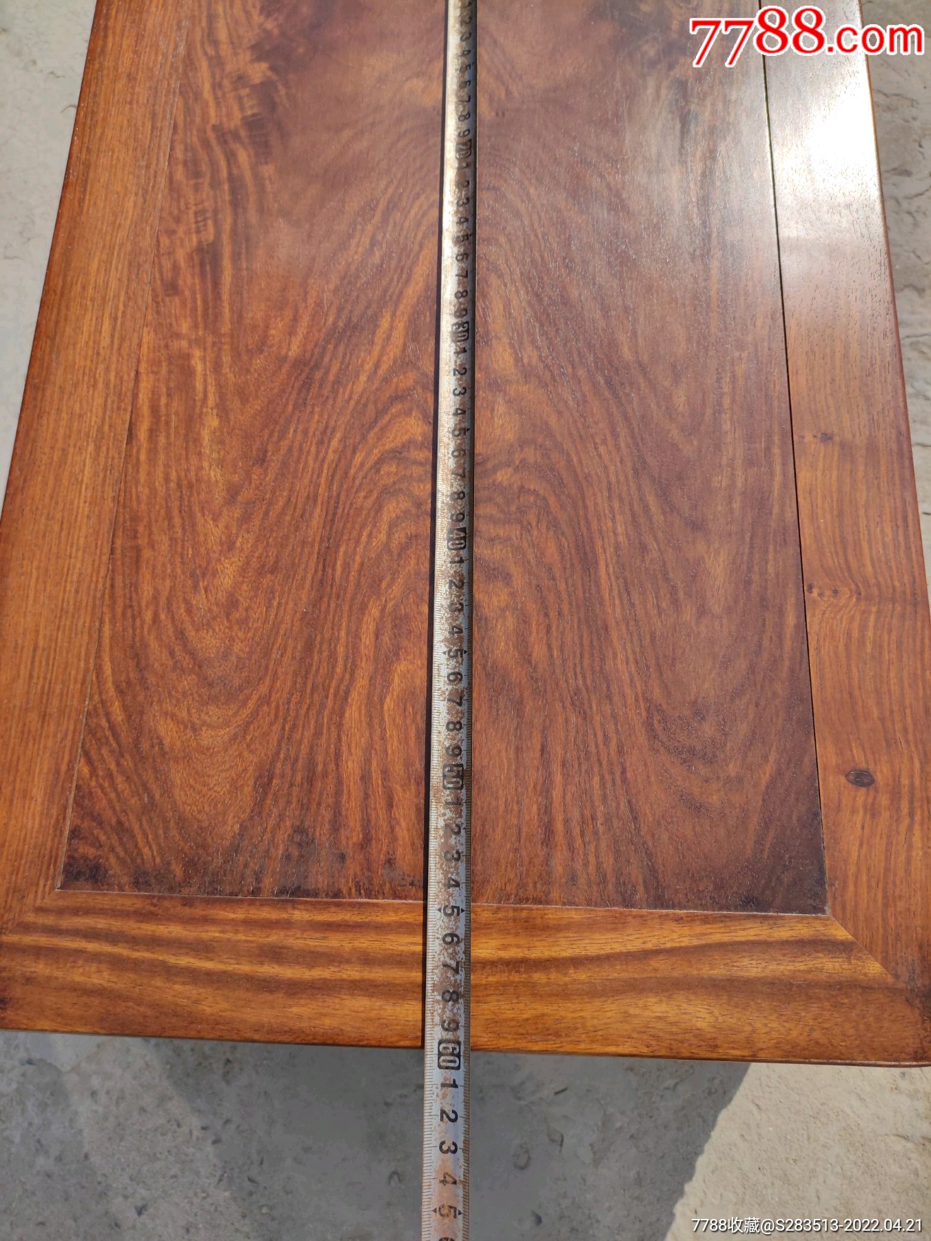 下乡收到黄花梨茶桌炕桌四面雕工底部批麻灰山水纹纹理清晰漂亮精