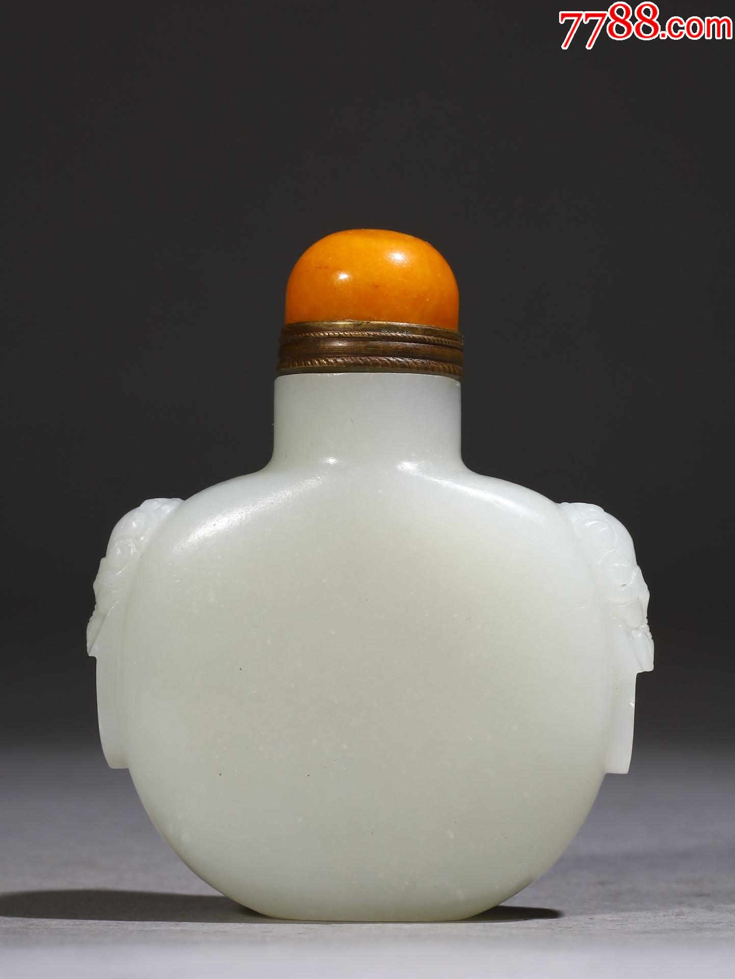 清代和田白玉高仕鼻烟壶