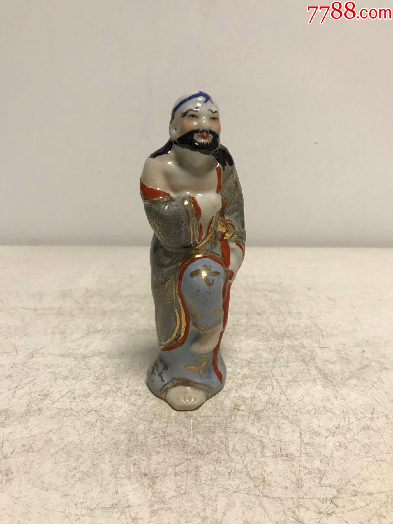 文革景德镇雕塑瓷厂粉彩瓷塑铁拐李