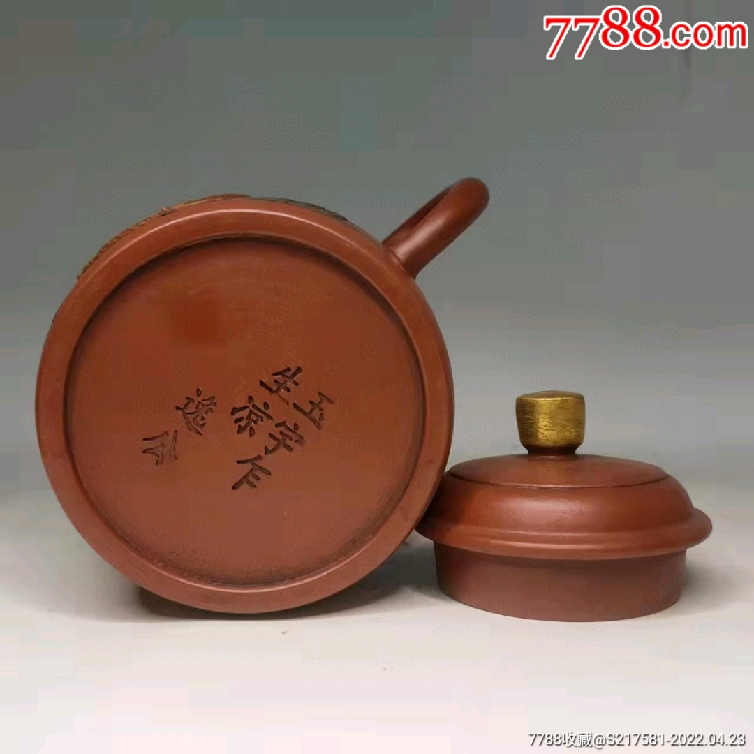 紫砂壶惠逸公浮雕真金彩绘器型漂亮胎质细腻色泽红亮全美品