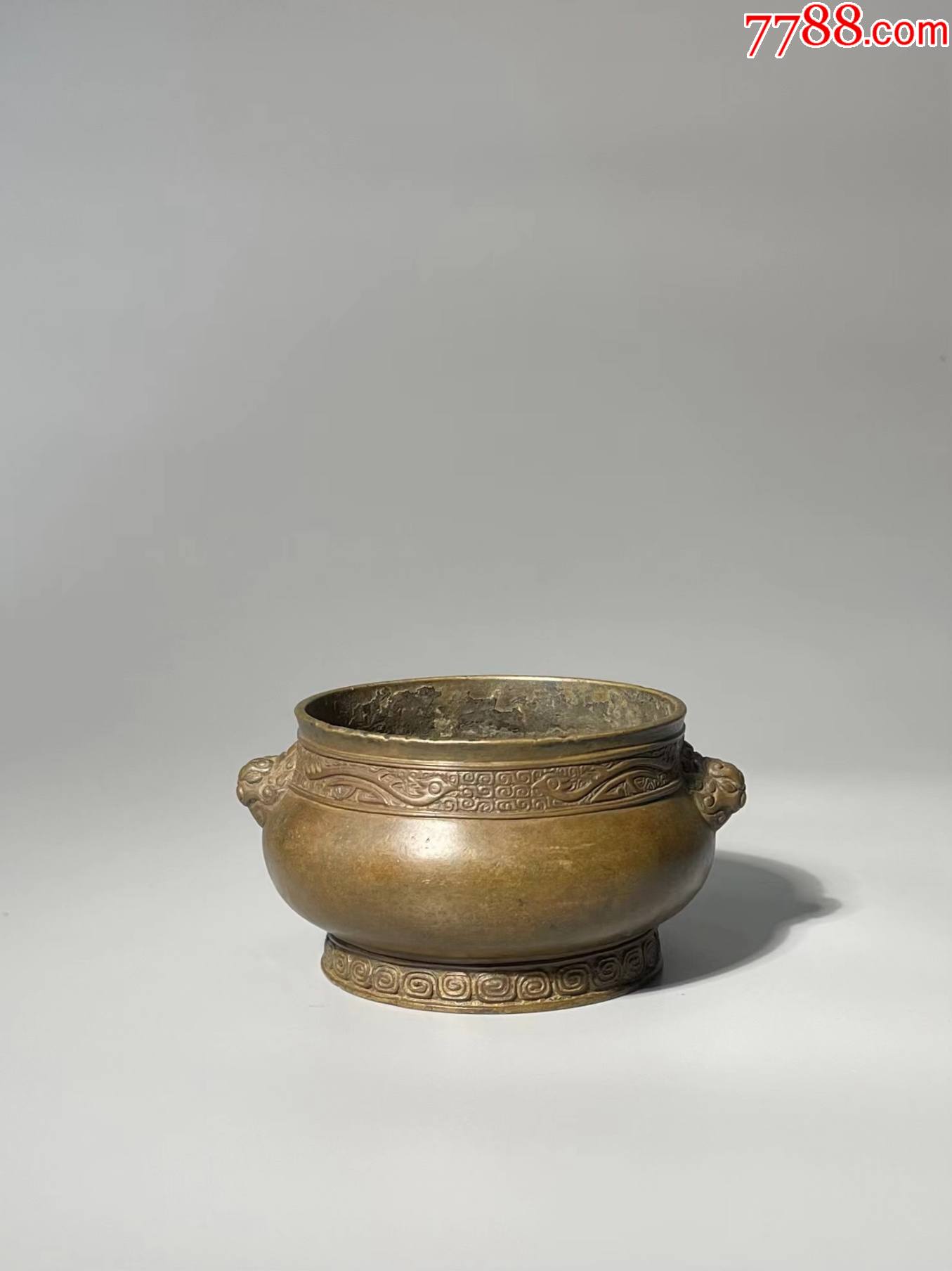 旧藏大明宣德年制款铜天鸡耳炉