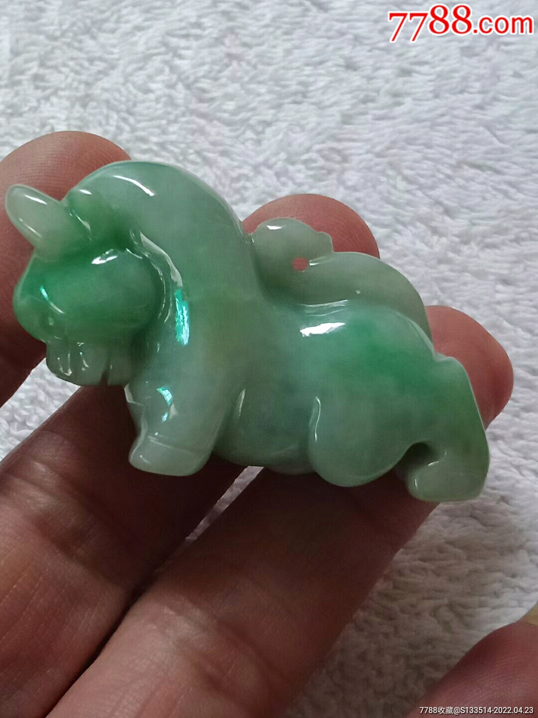 缅甸翡翠20192a阳绿牛气冲天摆件送证书