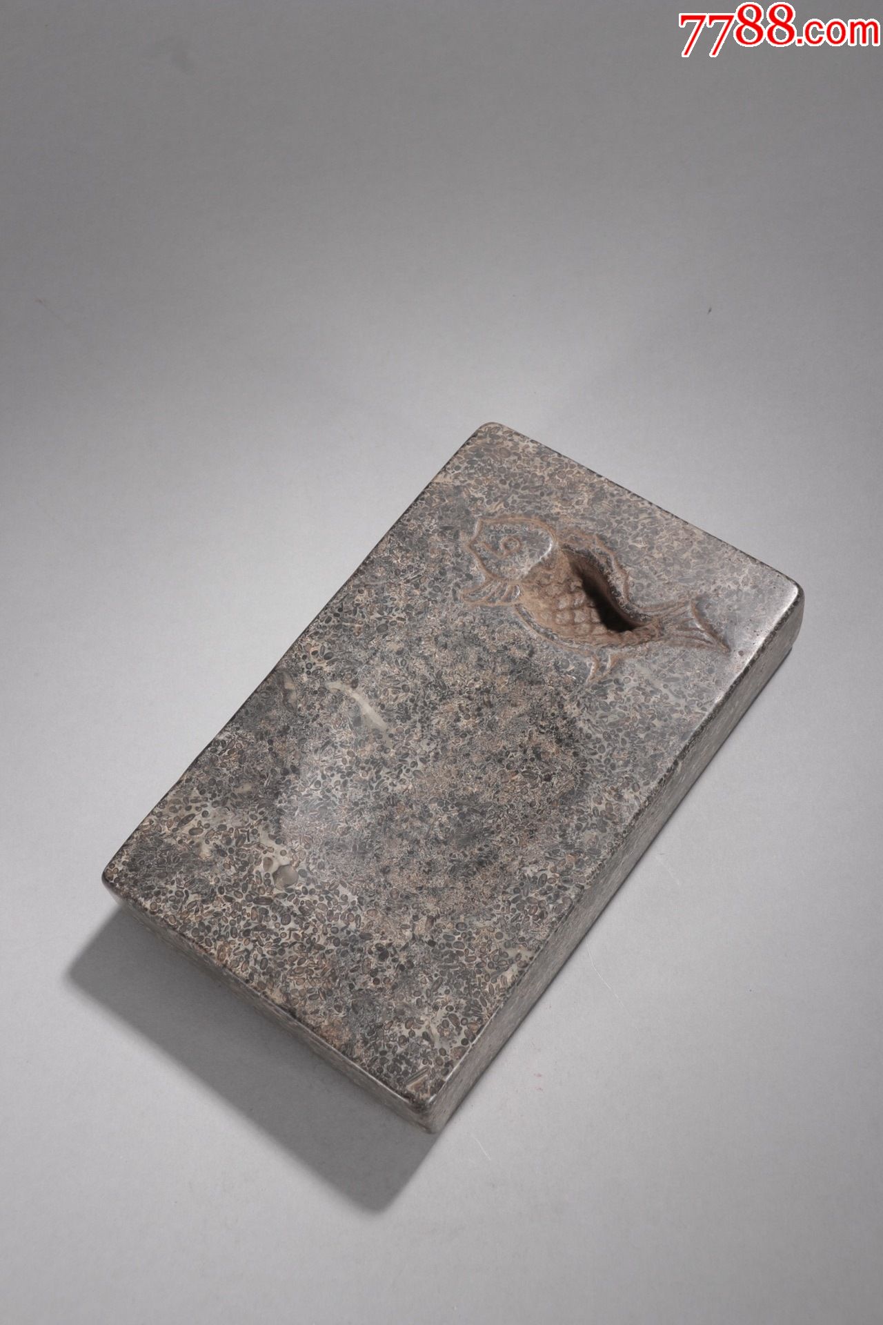 鱼籽石年年有余文房砚