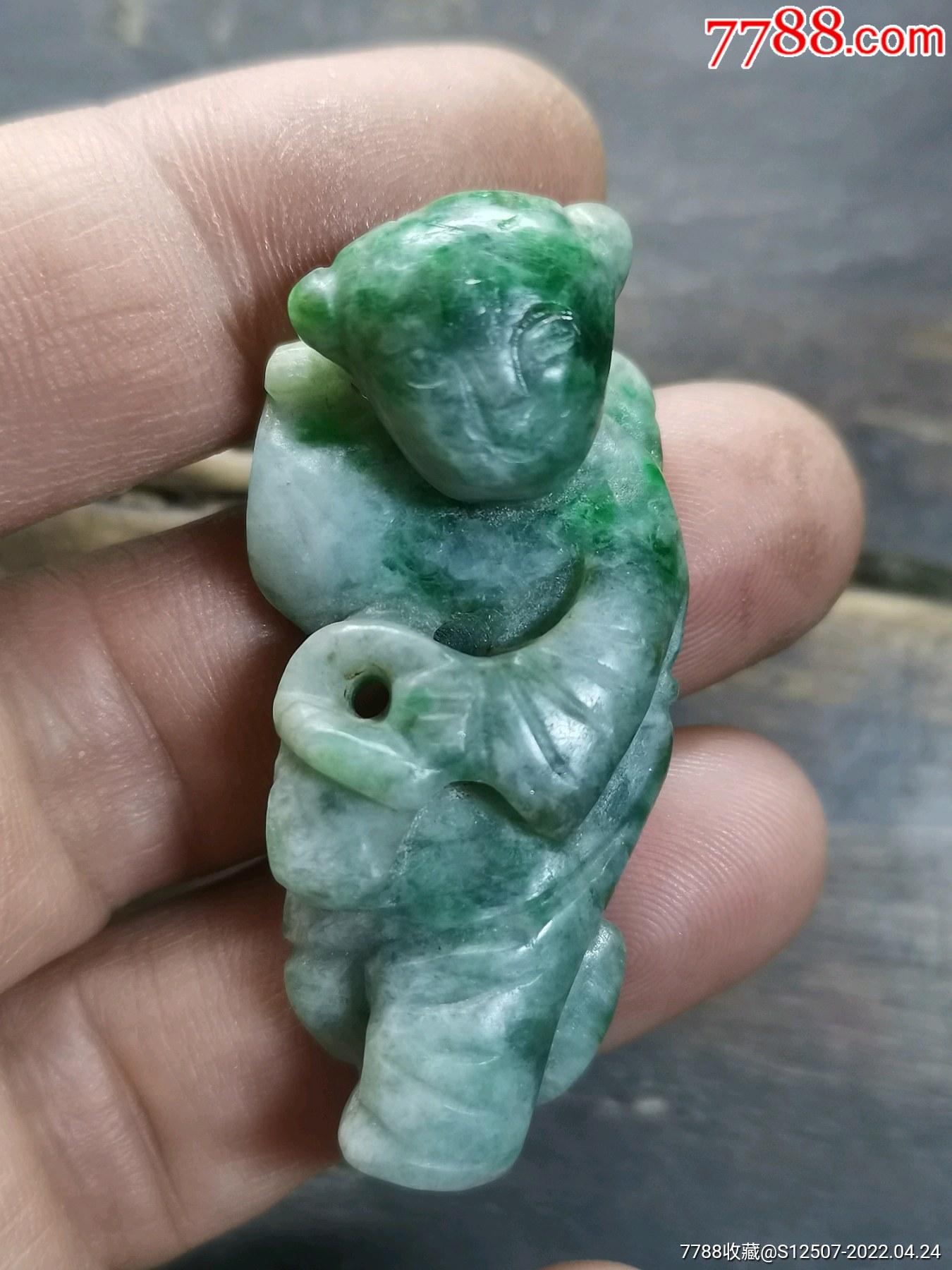 清代独山玉雕童子