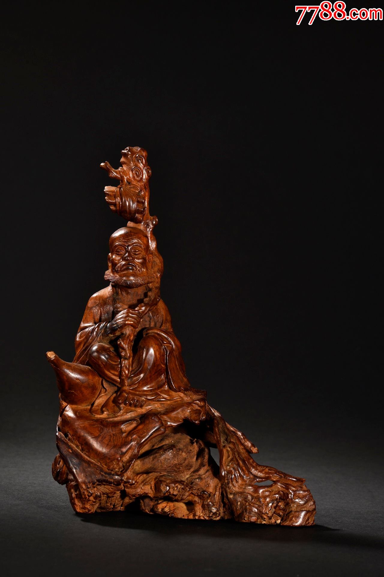 黄花梨达摩摆件