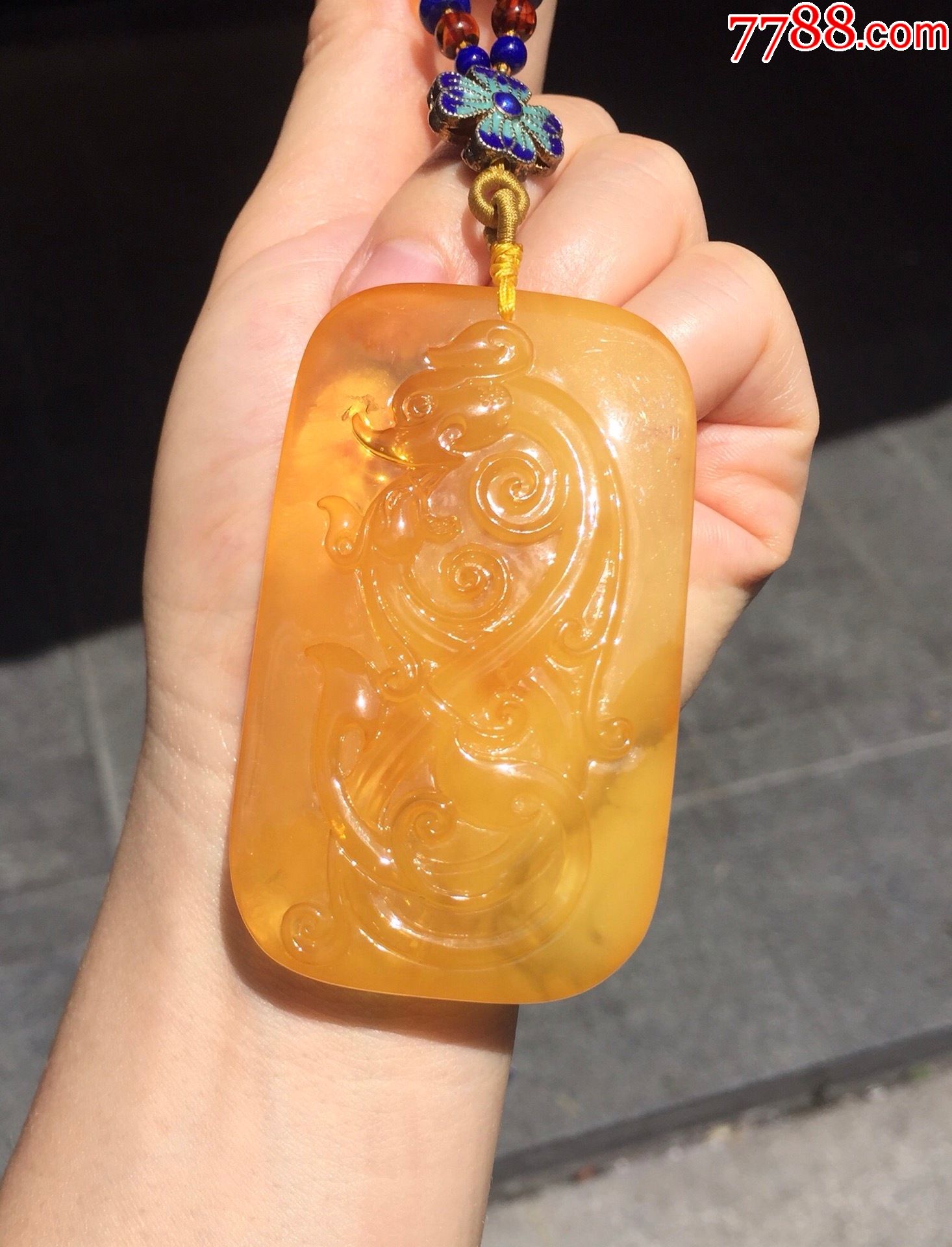 蜜蜡龙凤挂牌项链