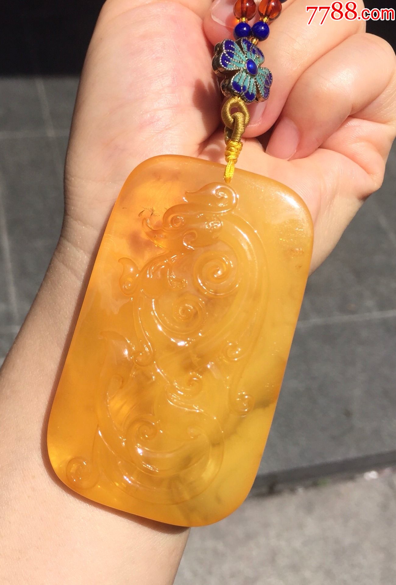 蜜蜡龙凤挂牌项链