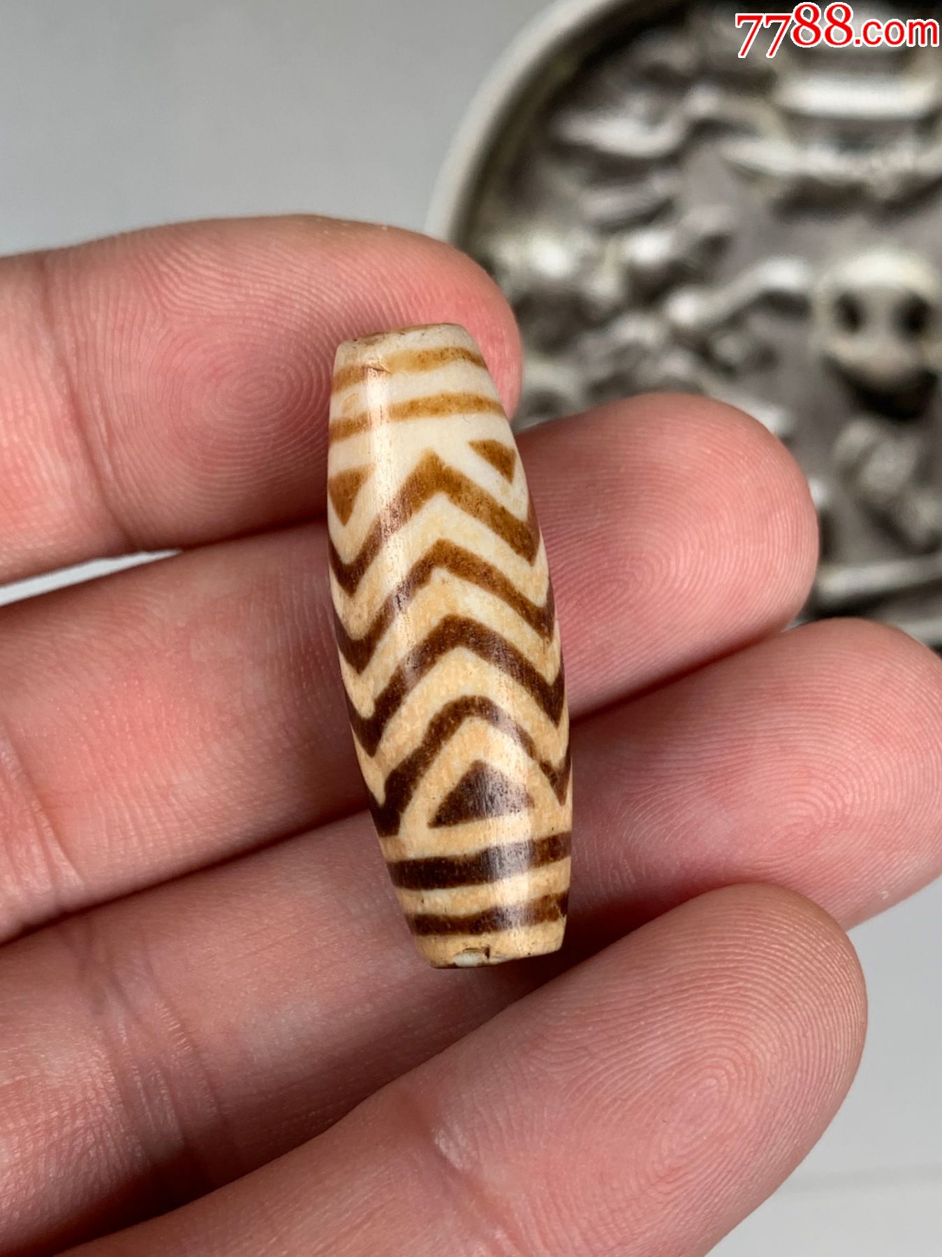 千年邦提克珠木化石藏传天珠精品古珠一代地珠_硅化木/木化石_第3张