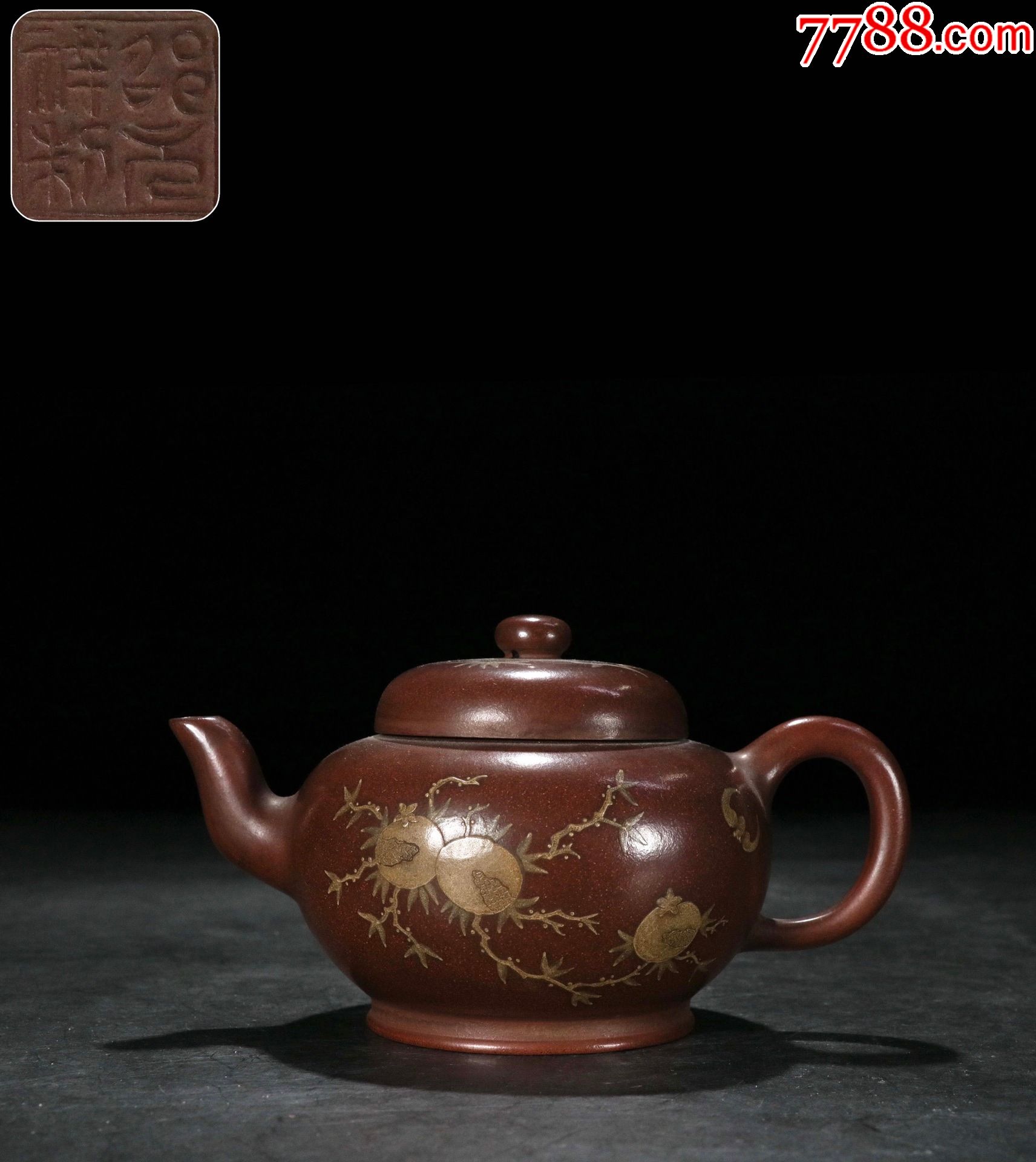 紫砂泥绘纹圆壶