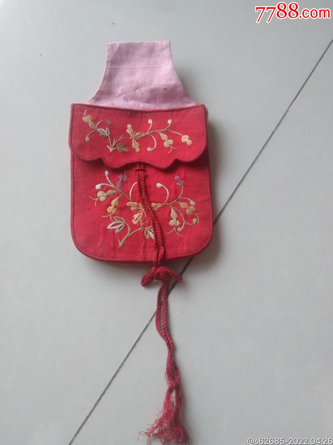 刺绣钱包_荷包/香囊_第1张_7788瓷器