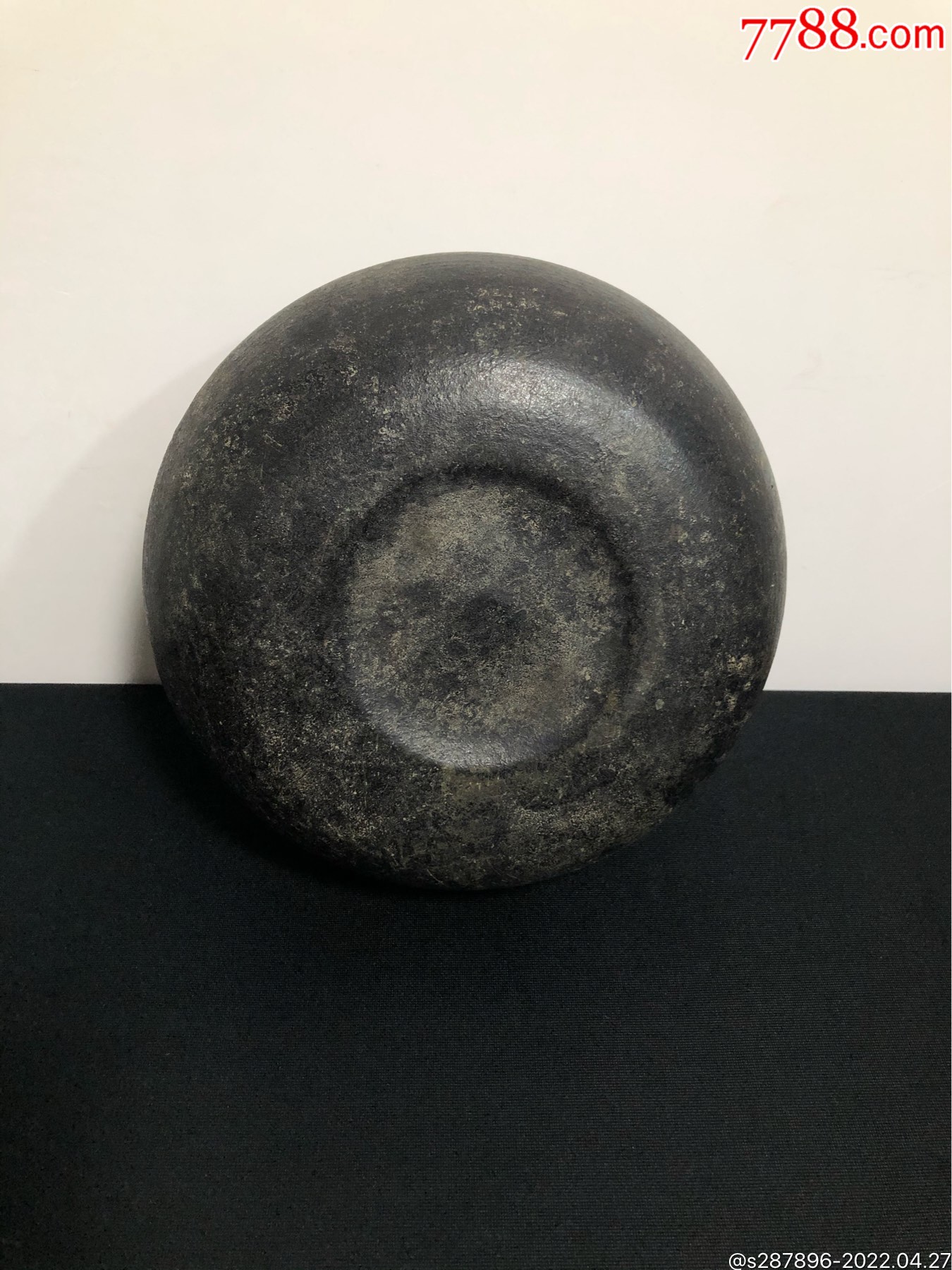 明清代铜聚宝盆也能称为古代的一件法器诗寺庙高僧所用也能当做香炉