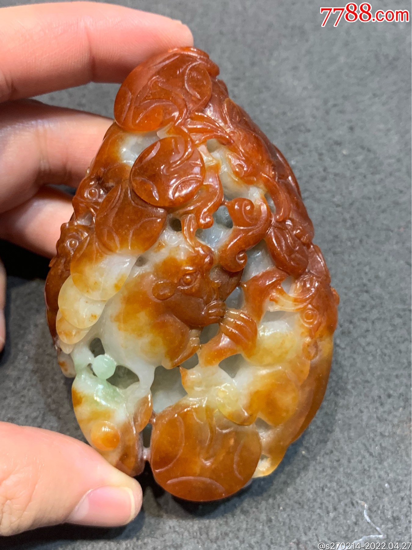 红翡手工雕刻手把件五鼠运财克重2886g