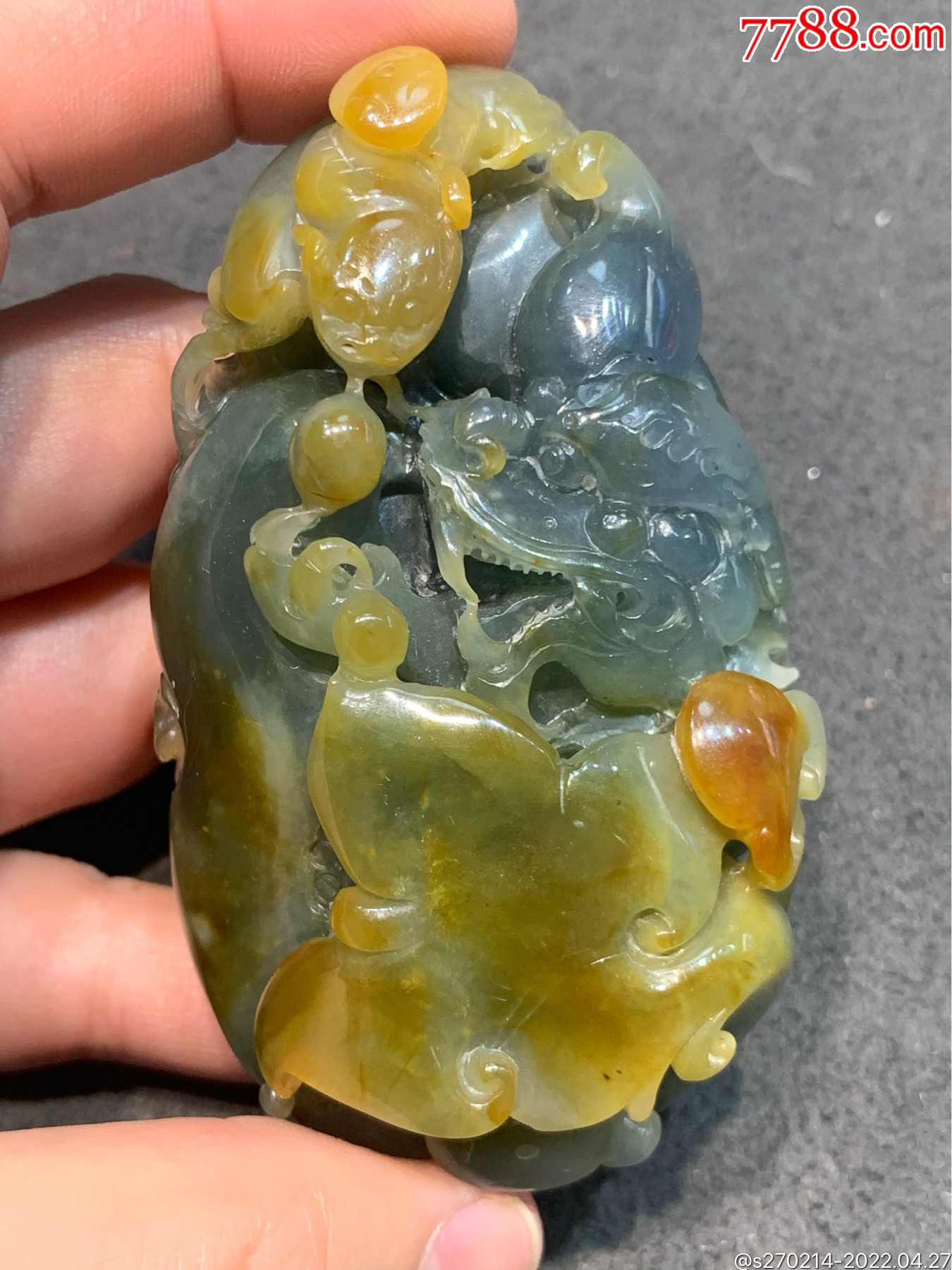 翡翠手工雕刻手把件带紫带翡揭阳工克重1489g