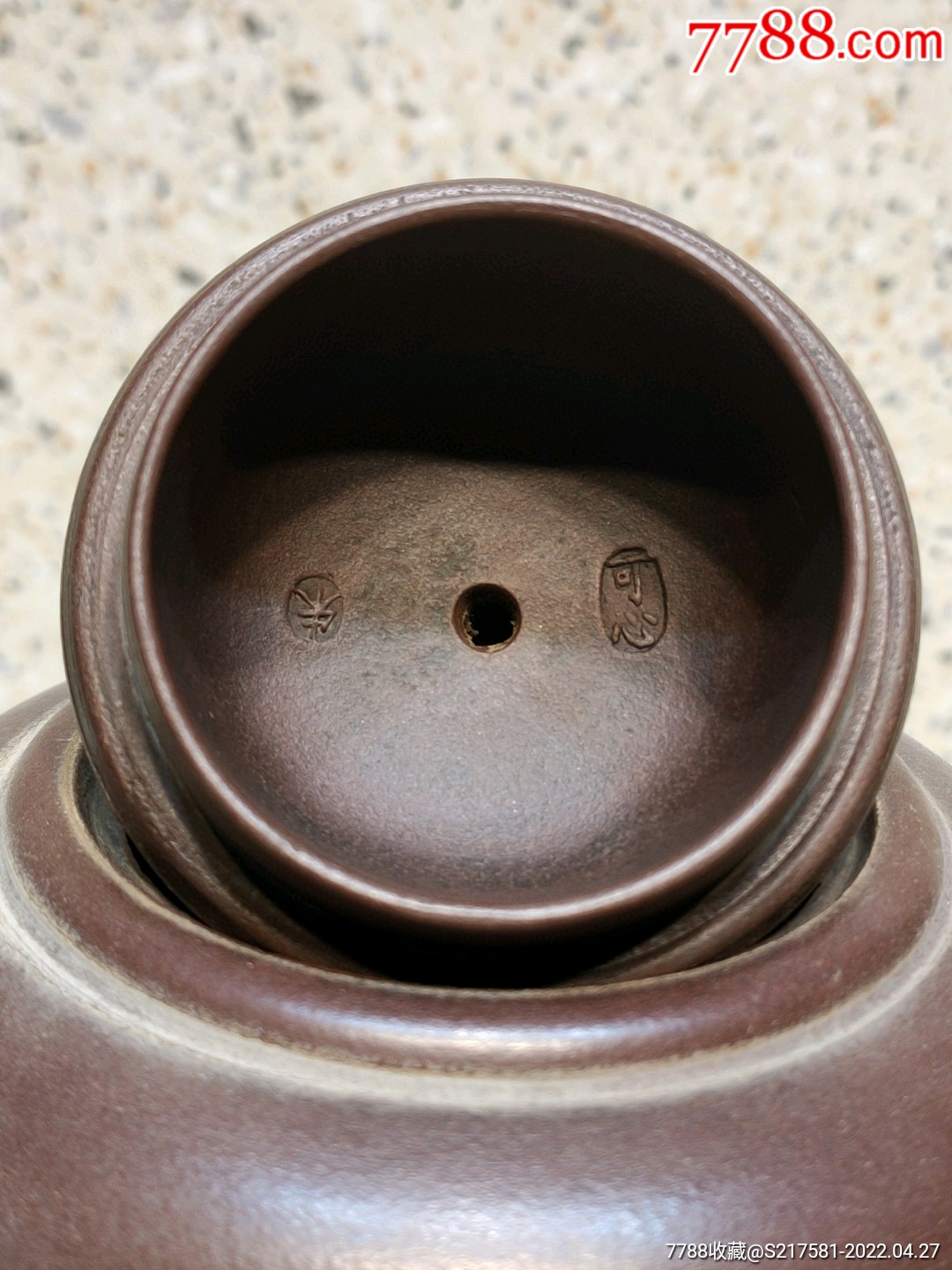 朱可心制紫砂壶造型独特外观精美做工精细砂质细腻色泽光润手感圆