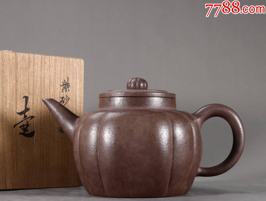 葛明祥剑流菊瓣壶