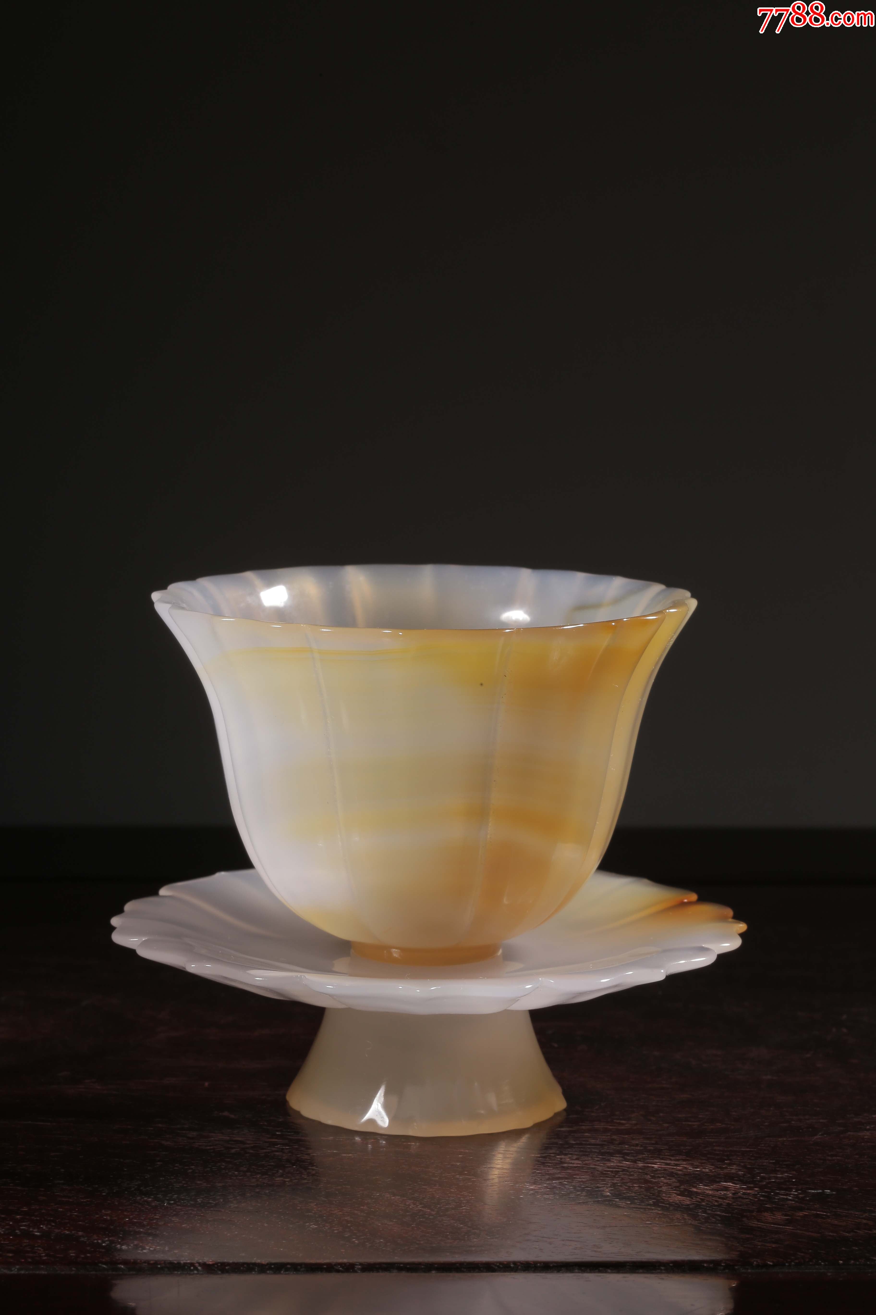 海外回流天然玛瑙葵口形主人杯带杯托一套