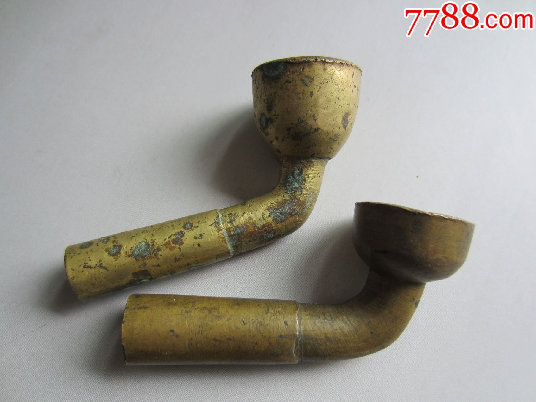 两个大个铜烟袋锅涨粉低价出
