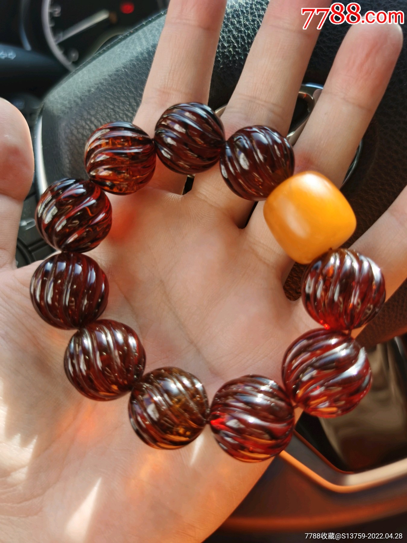 俄罗斯回流纯手工老南瓜琥珀手串