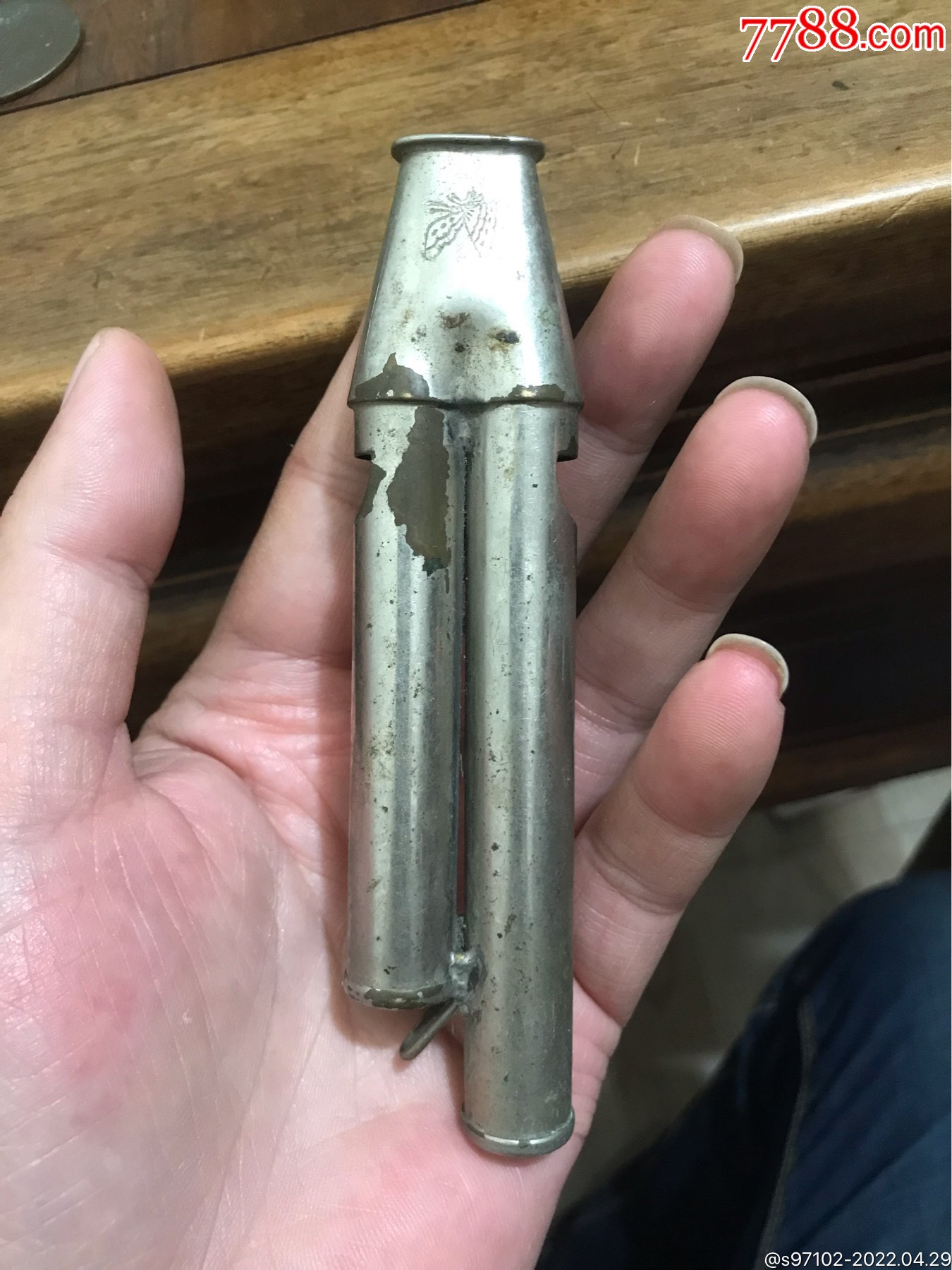 蝴蝶牌铜哨